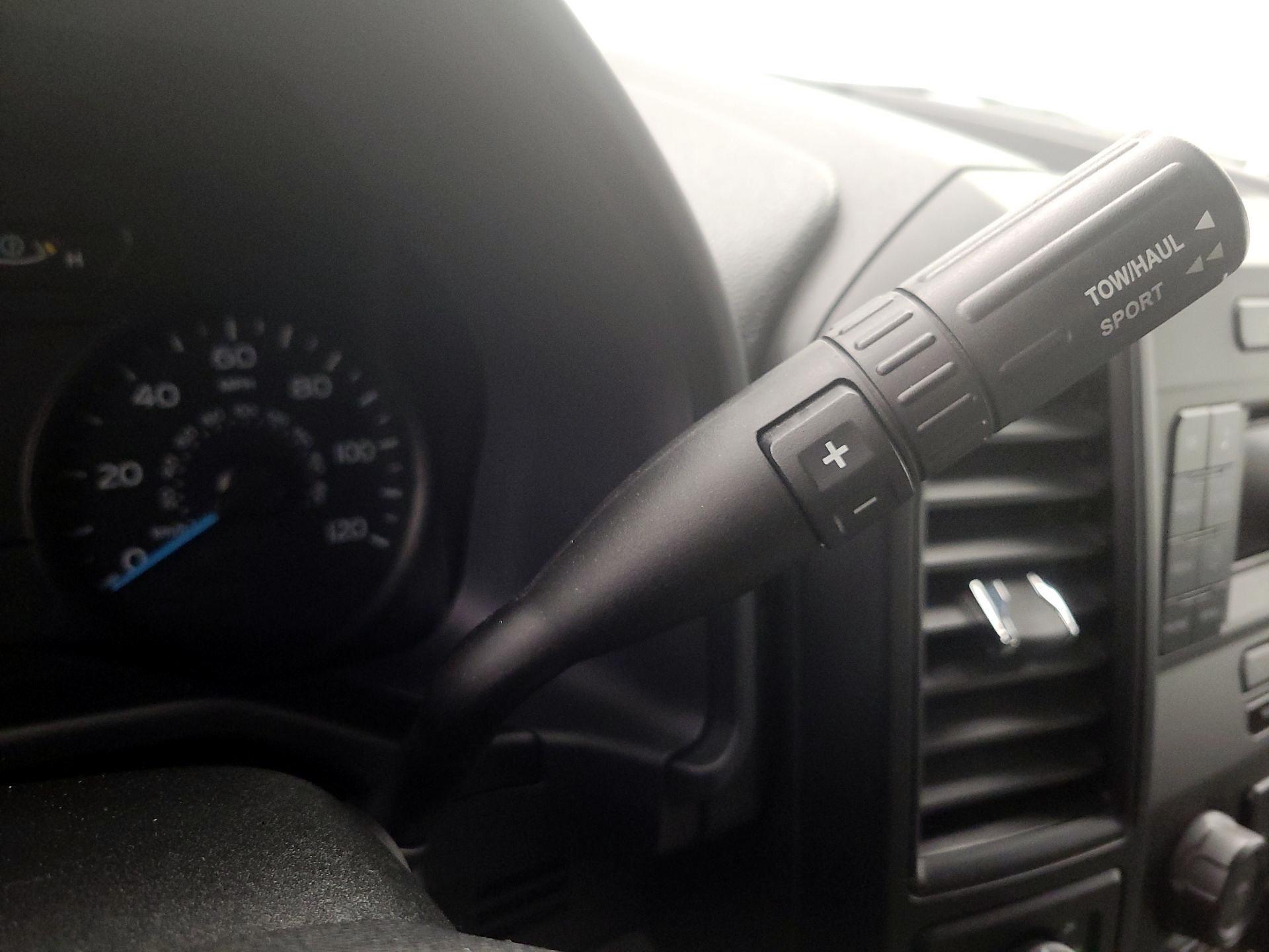 Thumbnail: 2016 Ford F-150 - 16