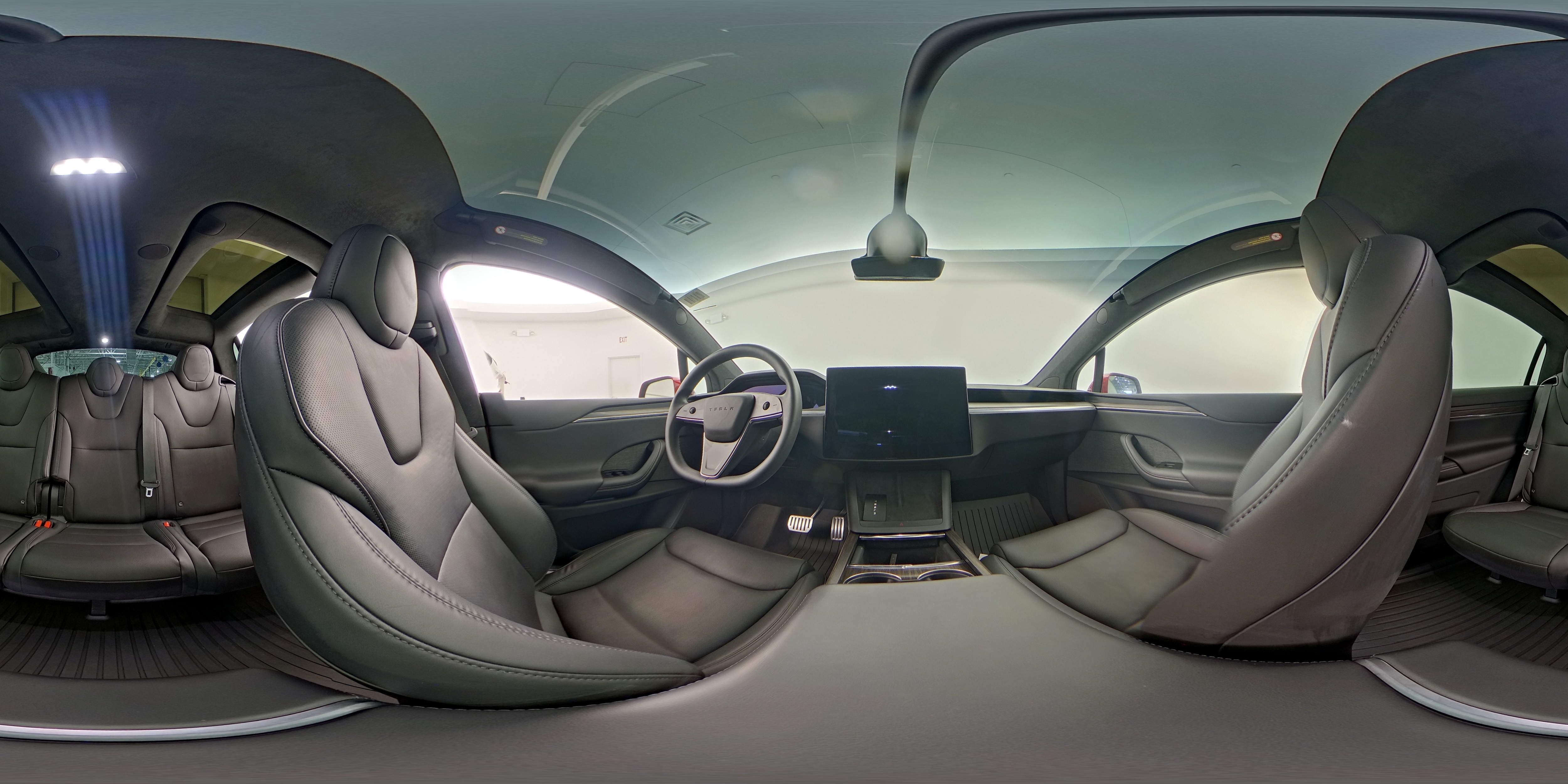 2023 Tesla Model X Long Range - Photo 22