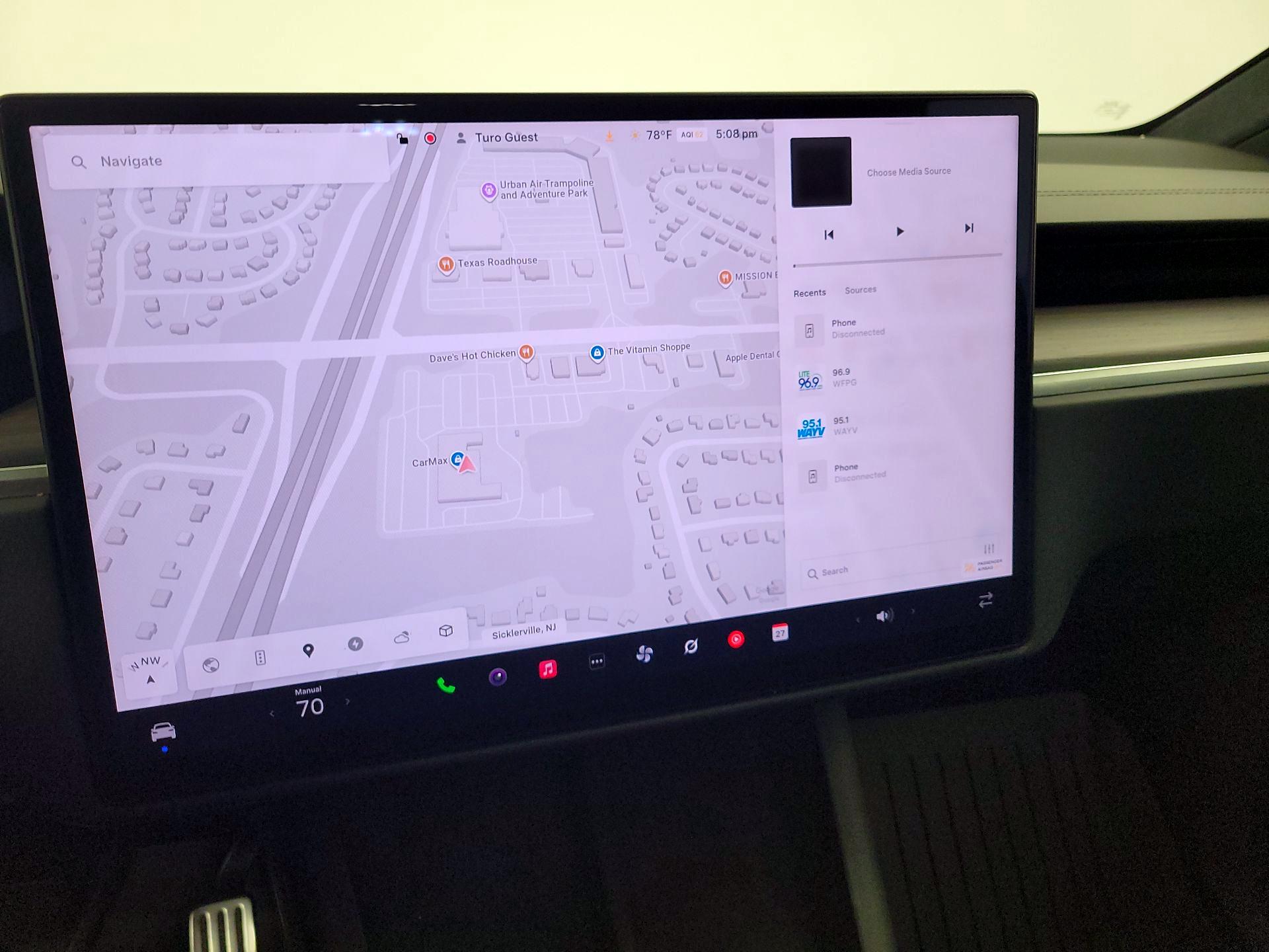 Thumbnail: 2023 Tesla Model X - 14