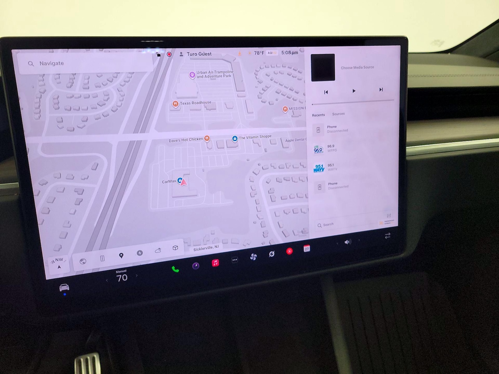 2023 Tesla Model X Long Range - Photo 15