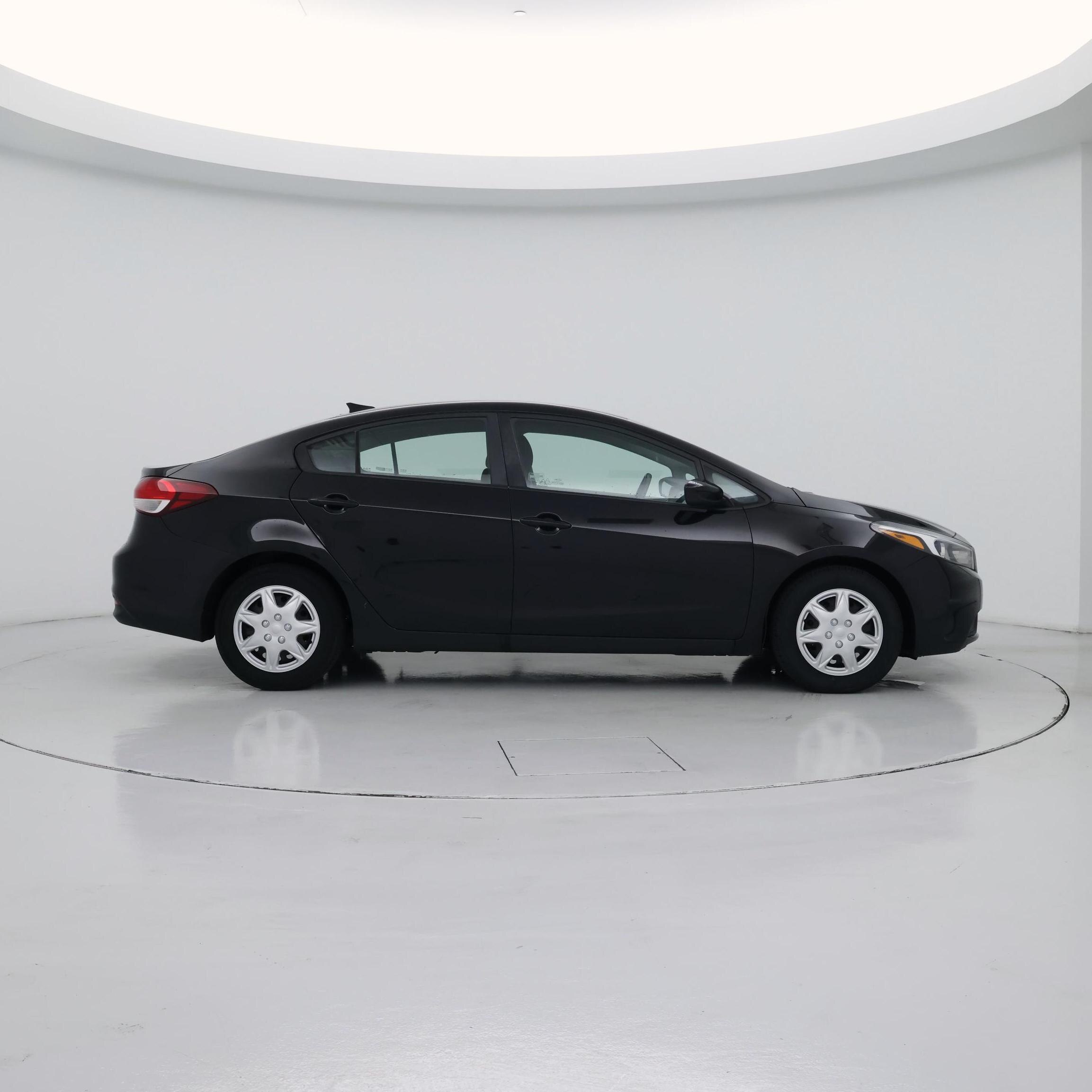 Thumbnail: 2018 Kia Forte - 7