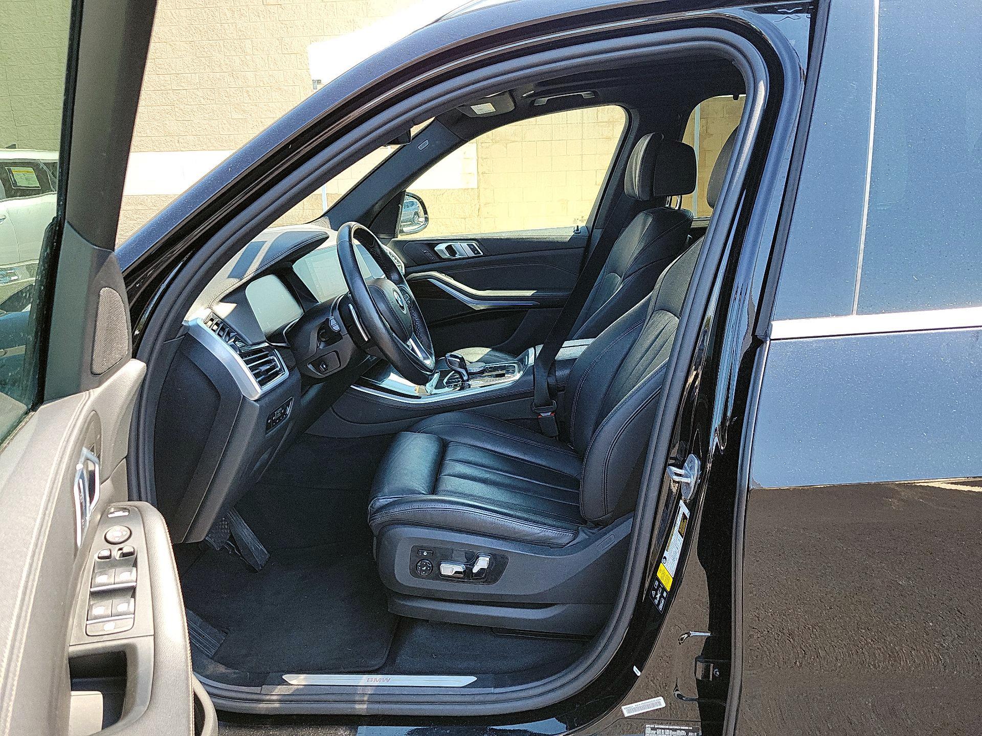 Thumbnail: 2021 BMW X5 - 9
