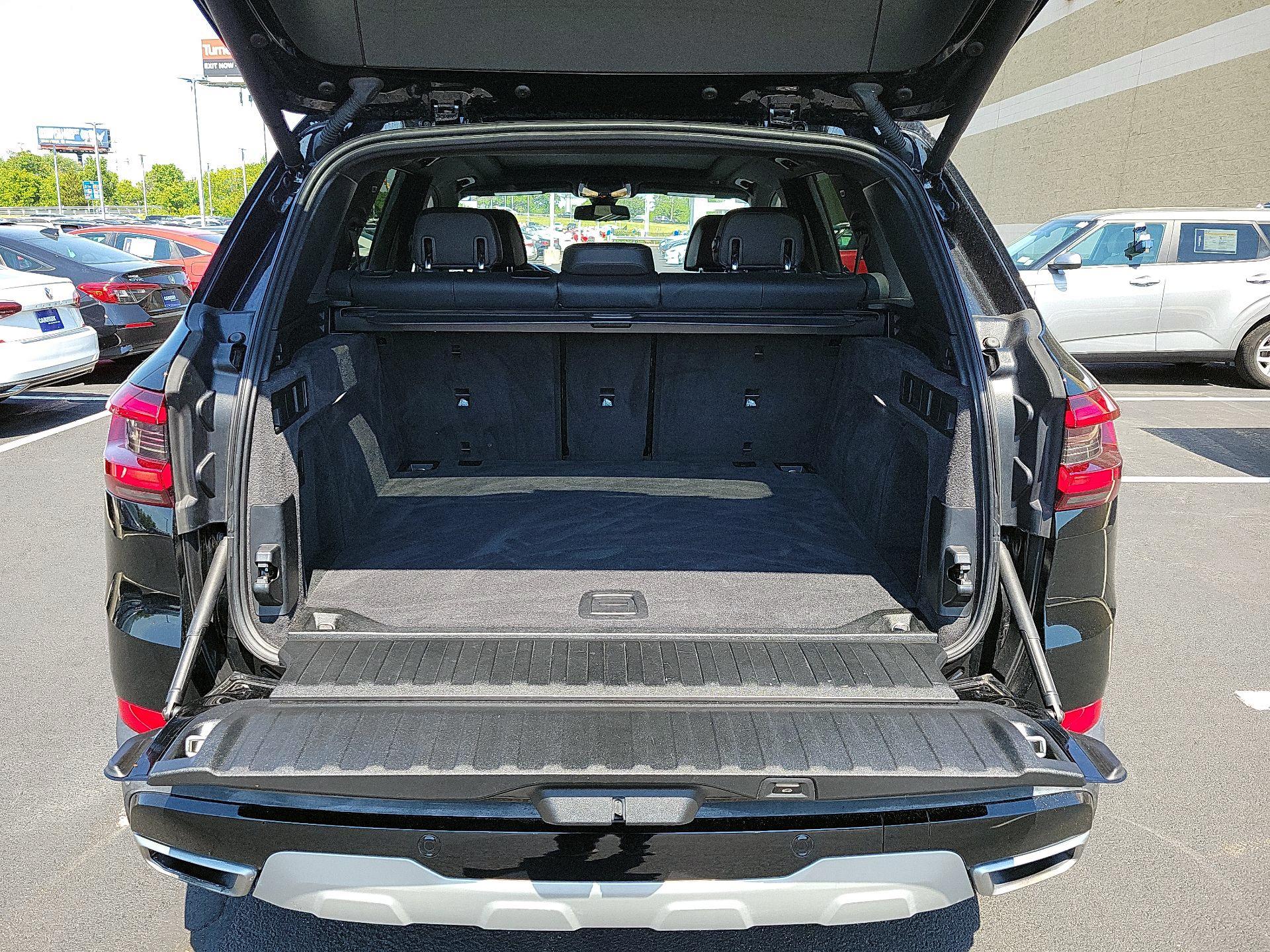 Thumbnail: 2021 BMW X5 - 18