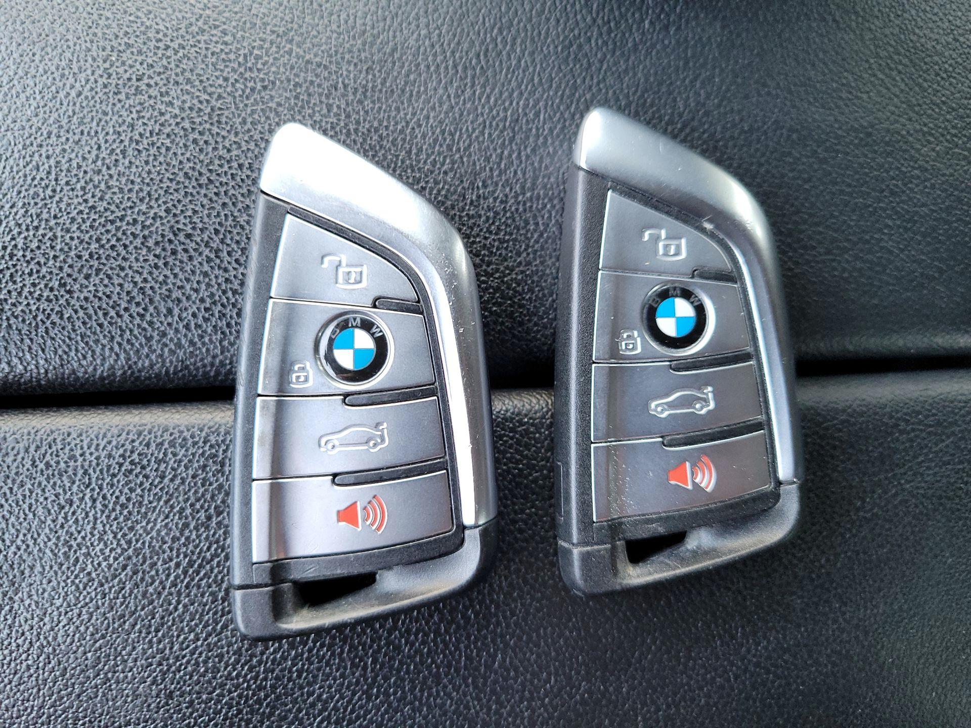 Thumbnail: 2021 BMW X5 - 20