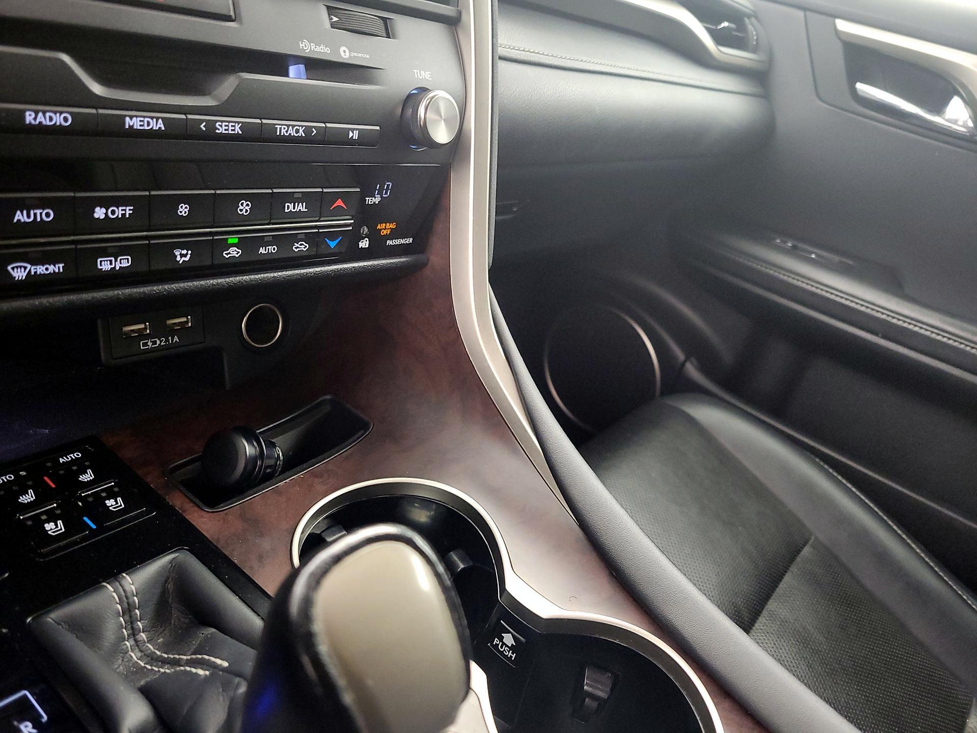 Thumbnail: 2020 Lexus RX - 18