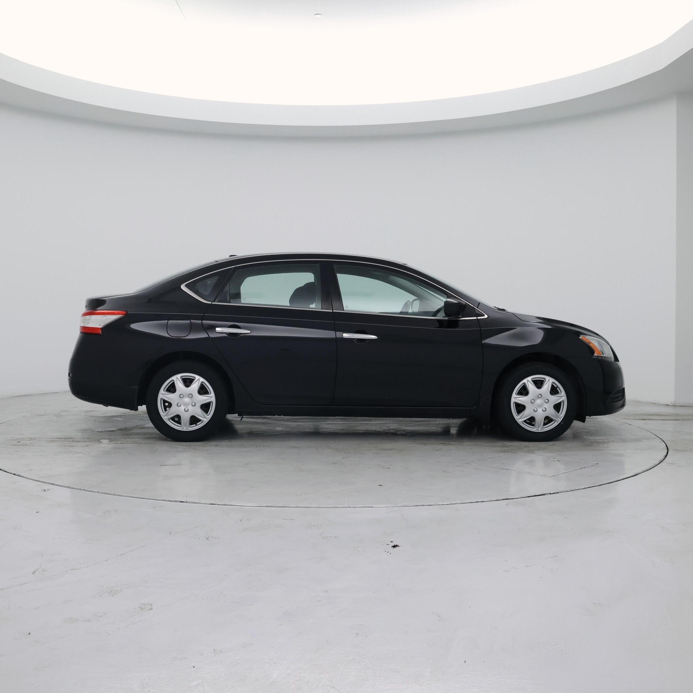 Thumbnail: 2015 Nissan Sentra - 7