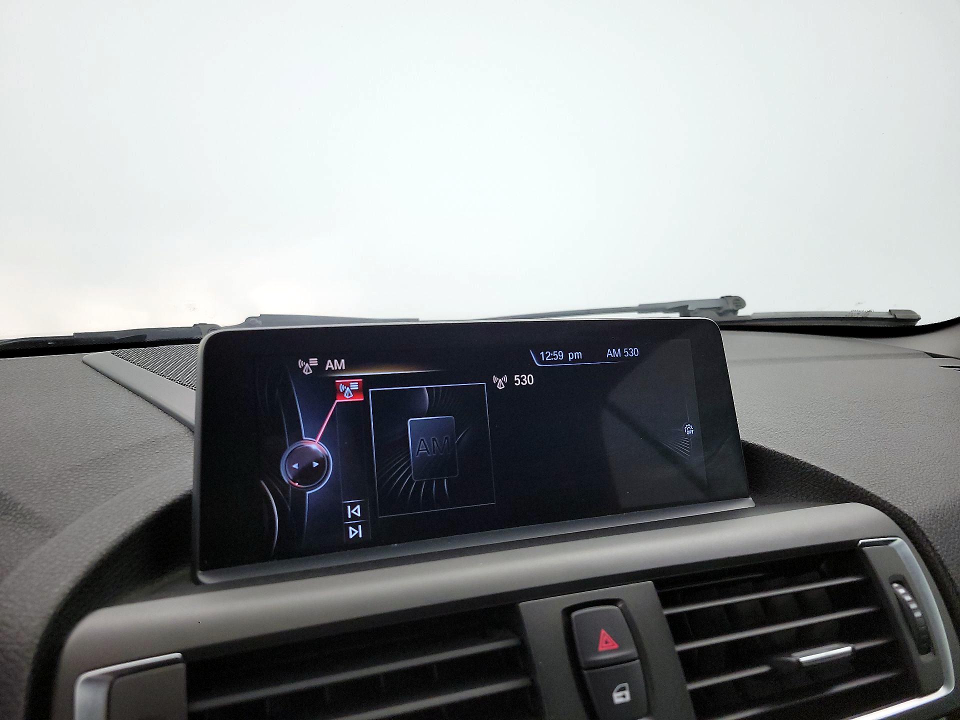 Thumbnail: 2016 BMW 2 Series - 16