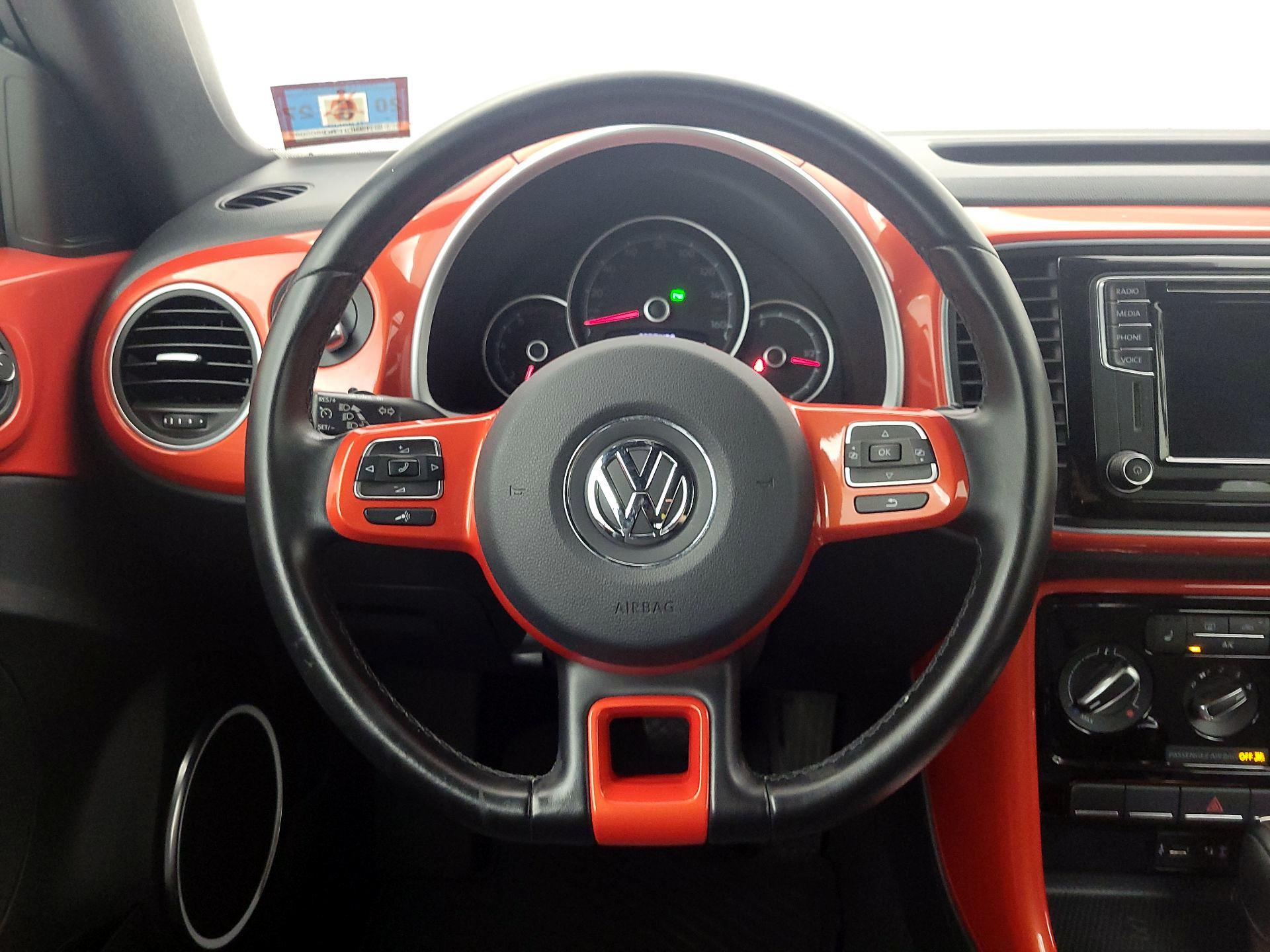 Thumbnail: 2018 Volkswagen Beetle - 10