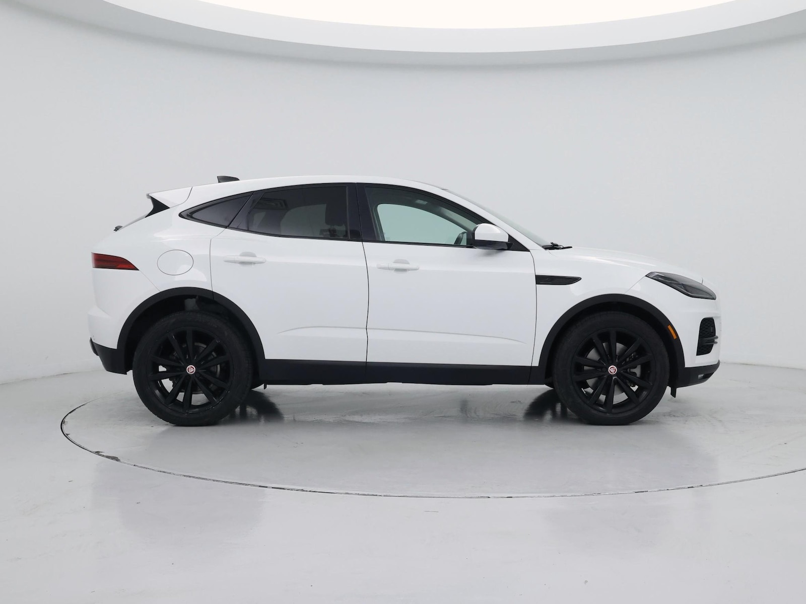 2022 Jaguar E-Pace SE - Photo 8