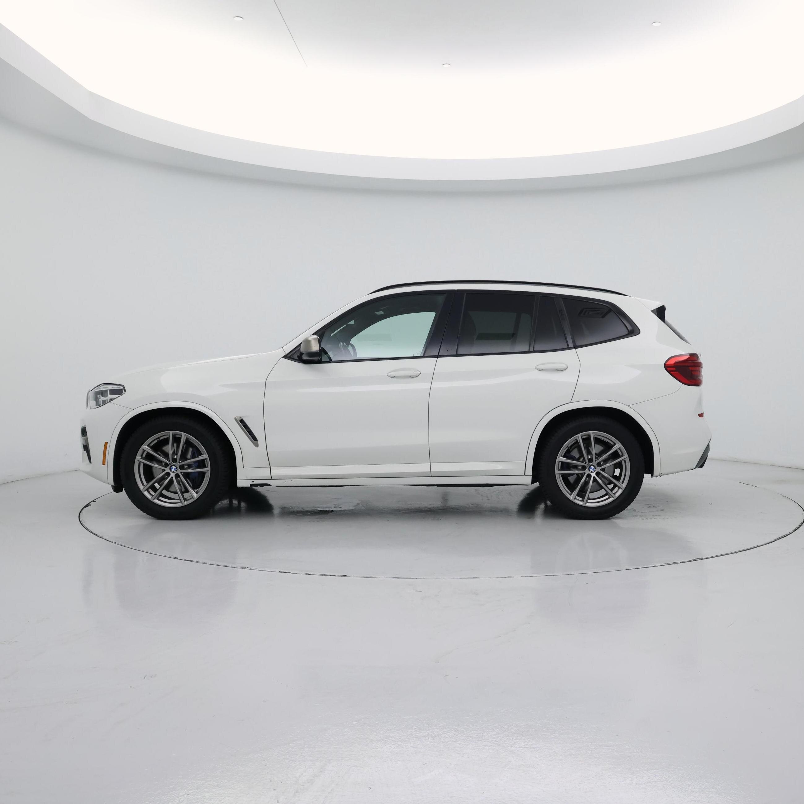 Thumbnail: 2021 BMW X3 - 3