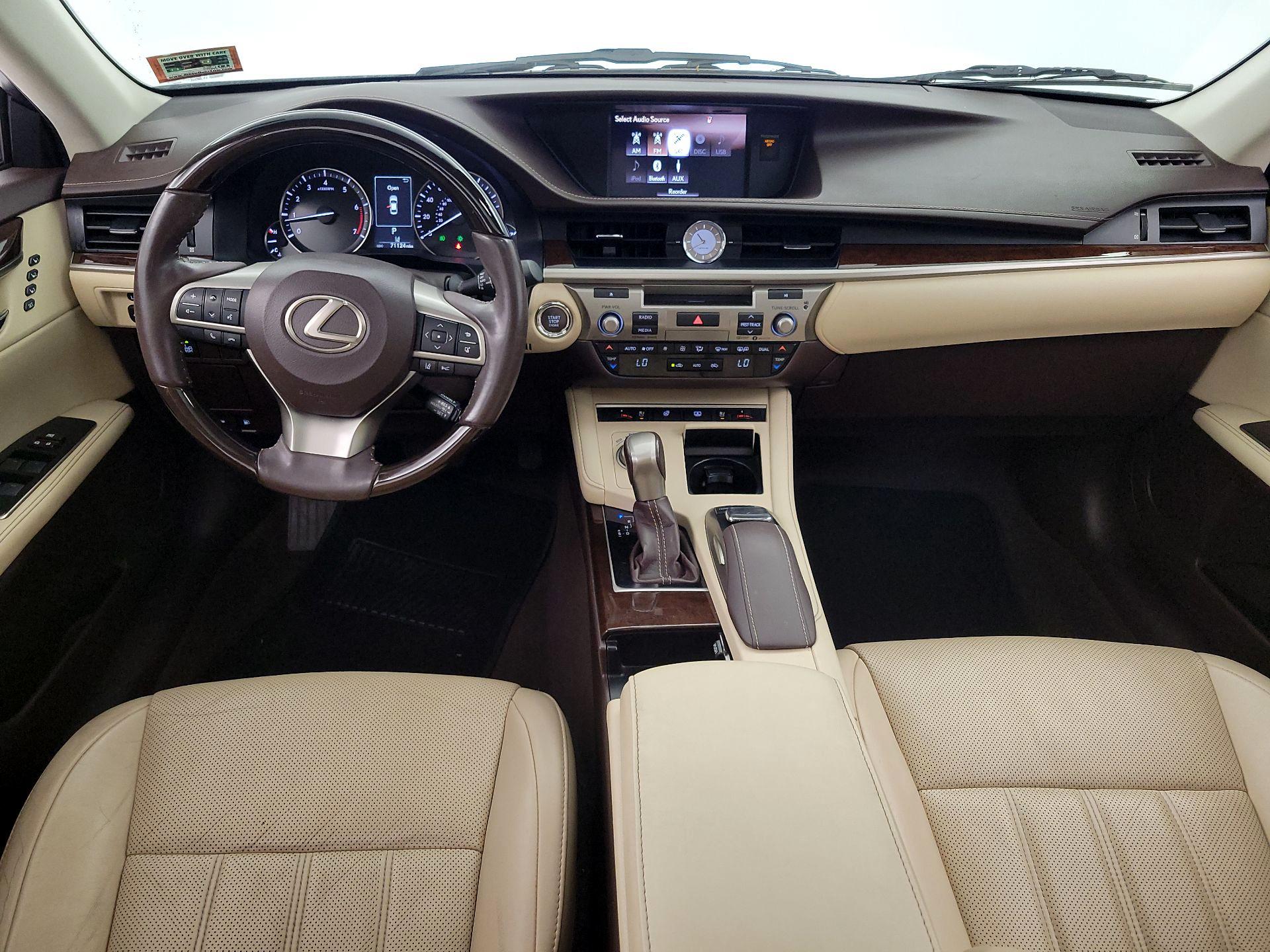 Thumbnail: 2018 Lexus ES - 9