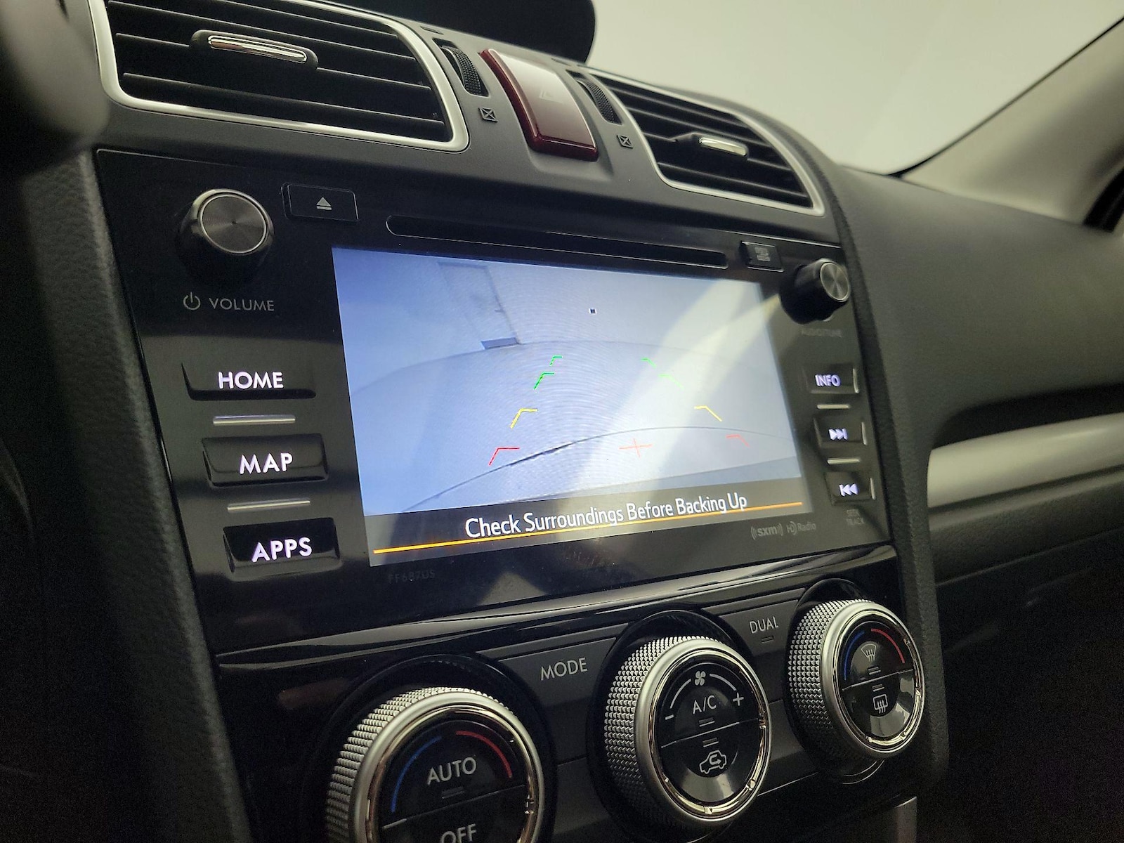 2016 Subaru Forester i Touring - Photo 16