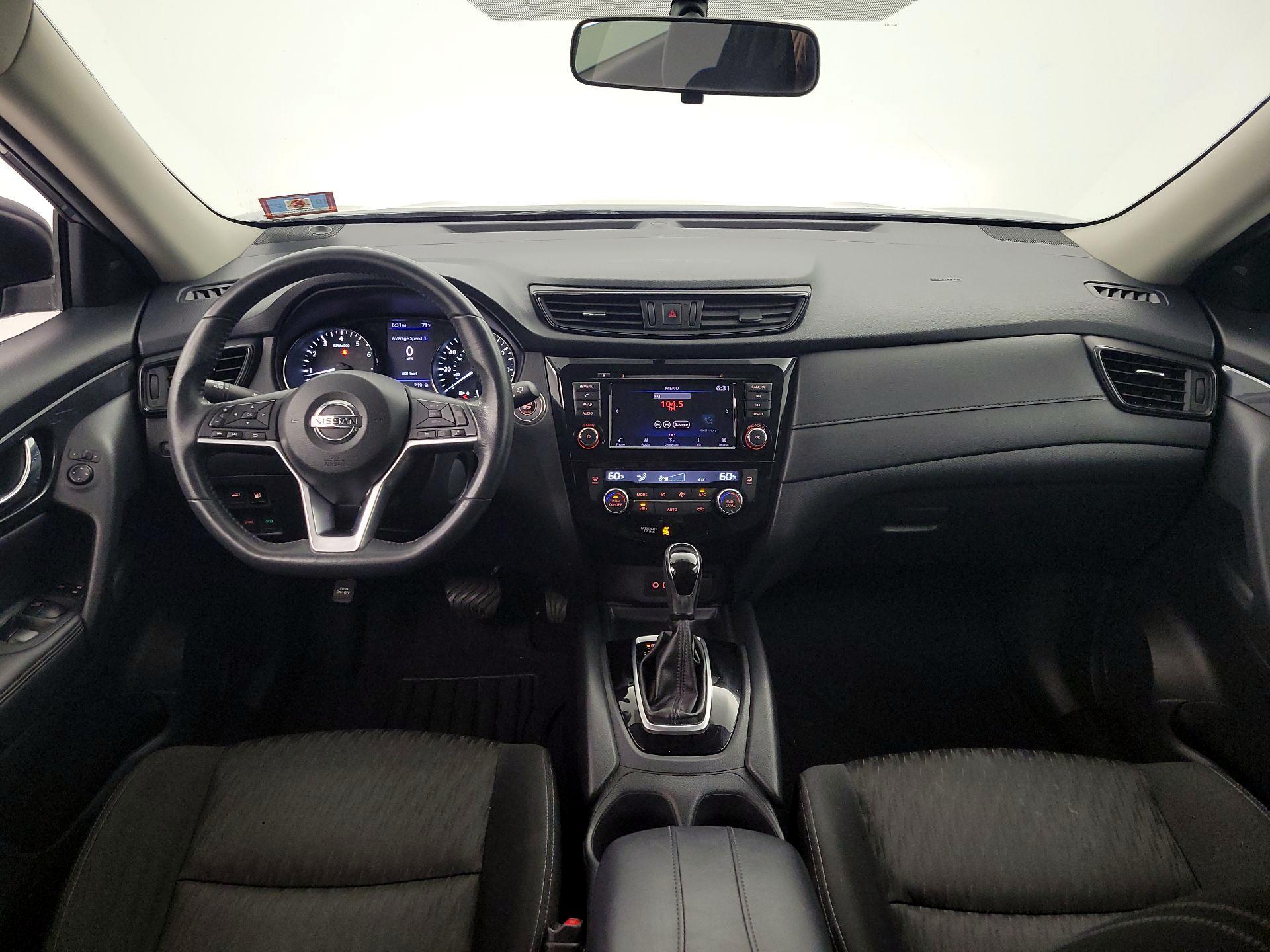 Thumbnail: 2018 Nissan Rogue - 9
