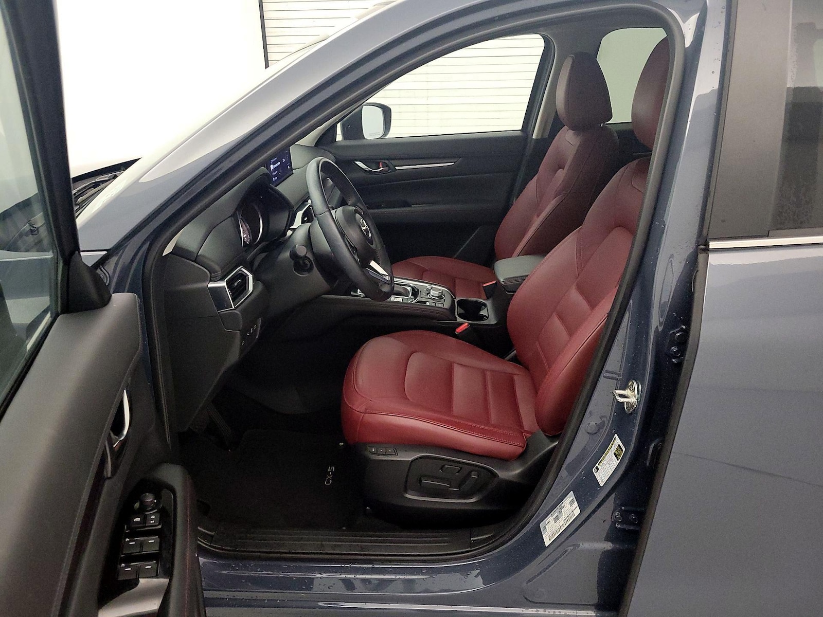 2024 Mazda CX-5 S Carbon Edition - Photo 12