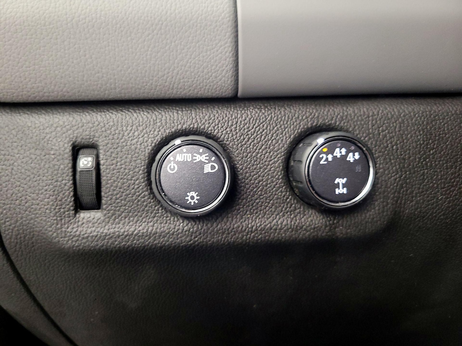 2022 Chevrolet Colorado Work Truck - Photo 14
