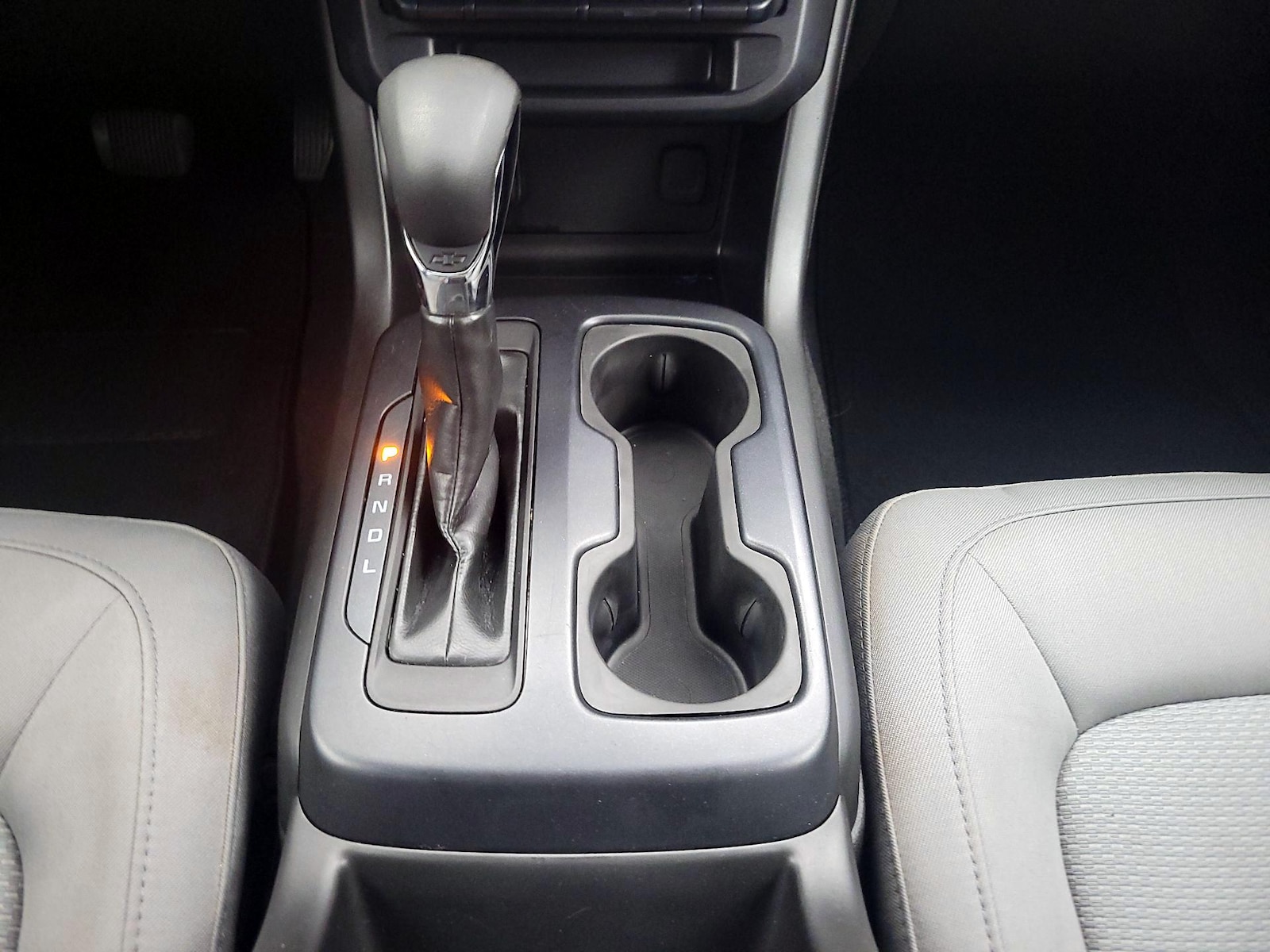 2022 Chevrolet Colorado Work Truck - Photo 18