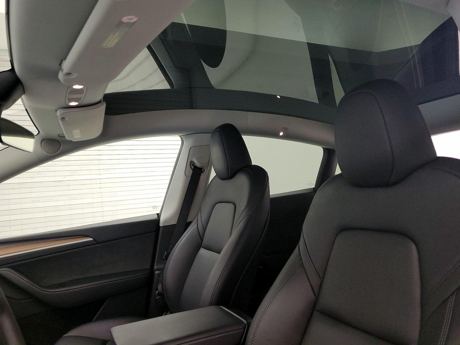 Skylight(s) & Overhead Airbags