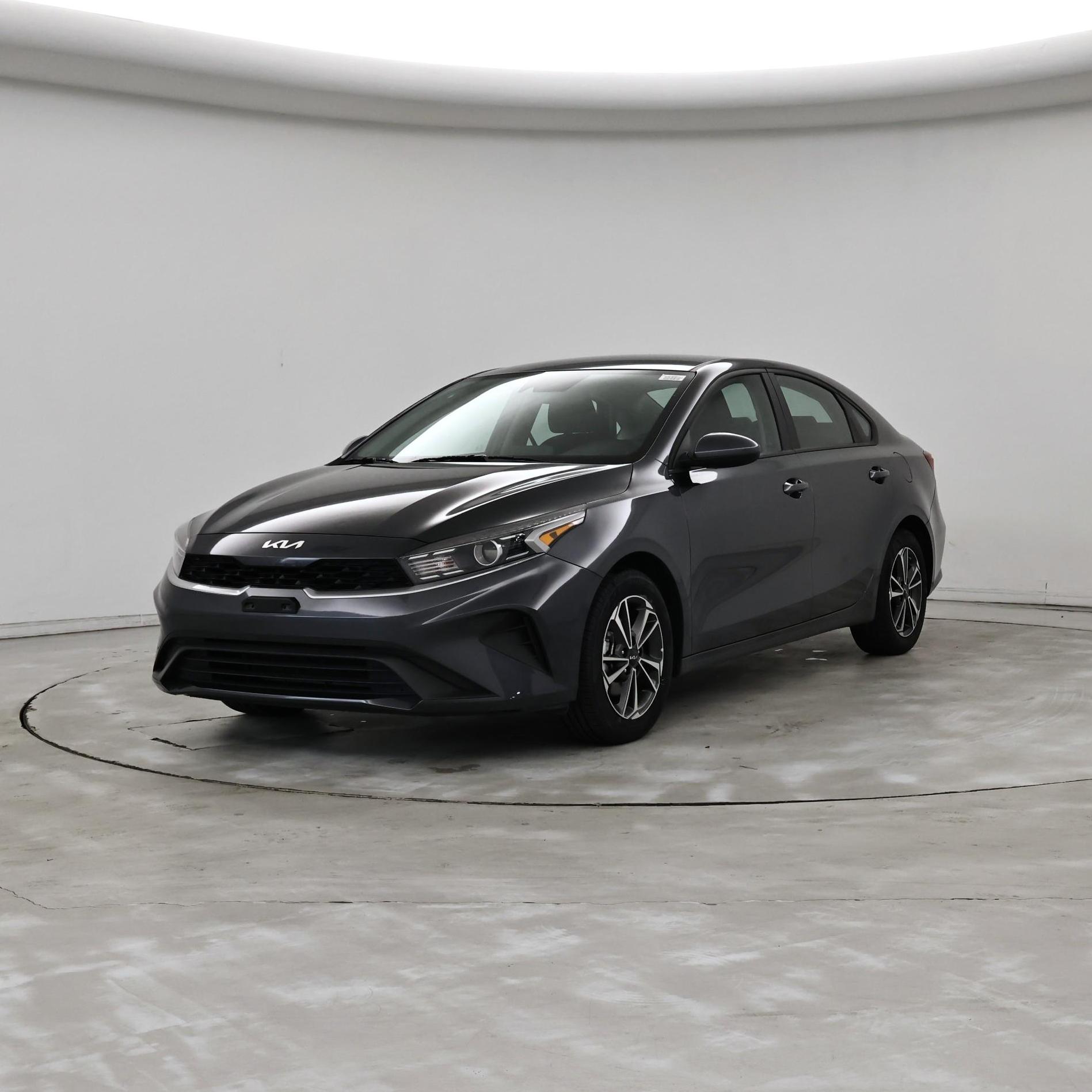 Thumbnail: 2024 Kia Forte - 4