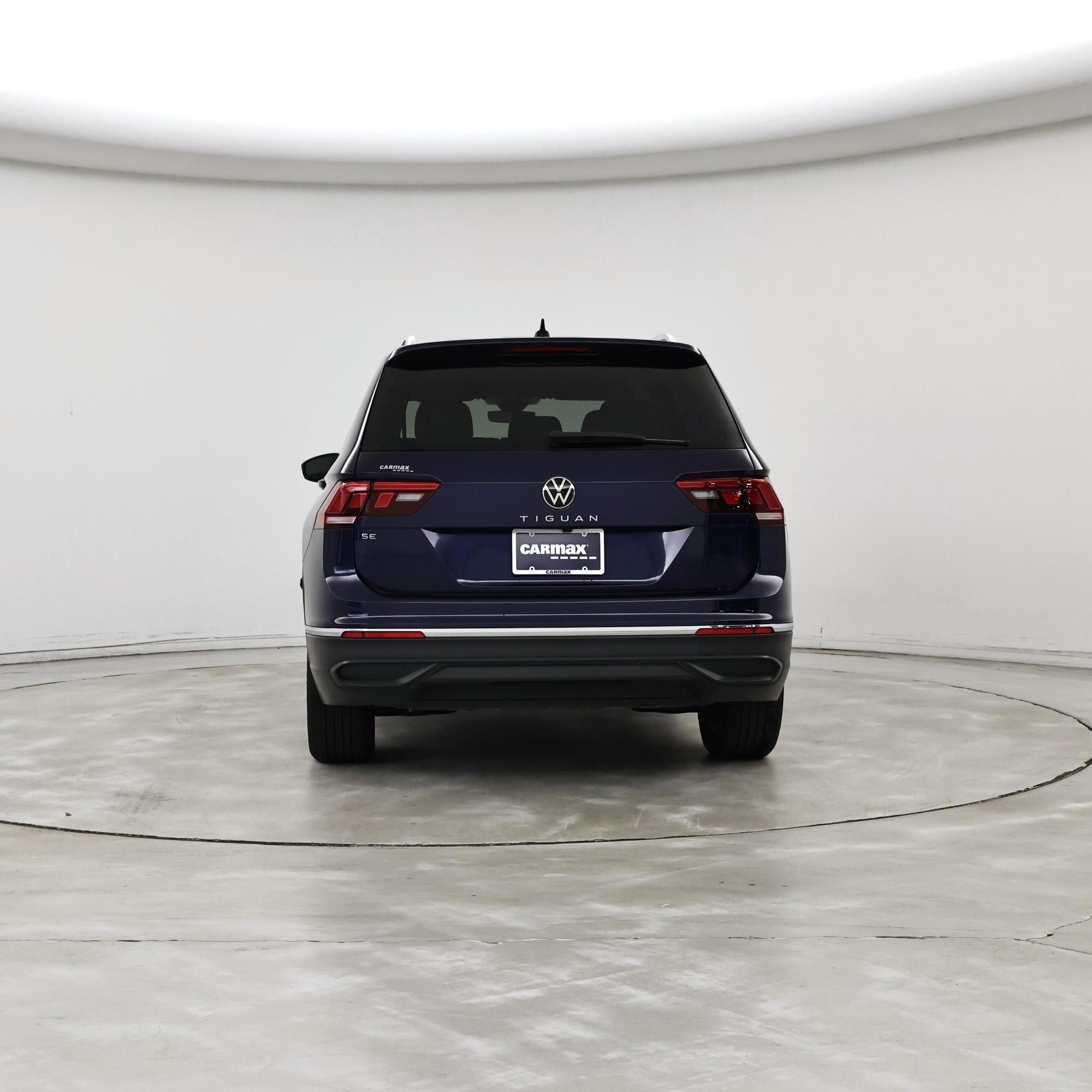 Thumbnail: 2022 Volkswagen Tiguan - 6