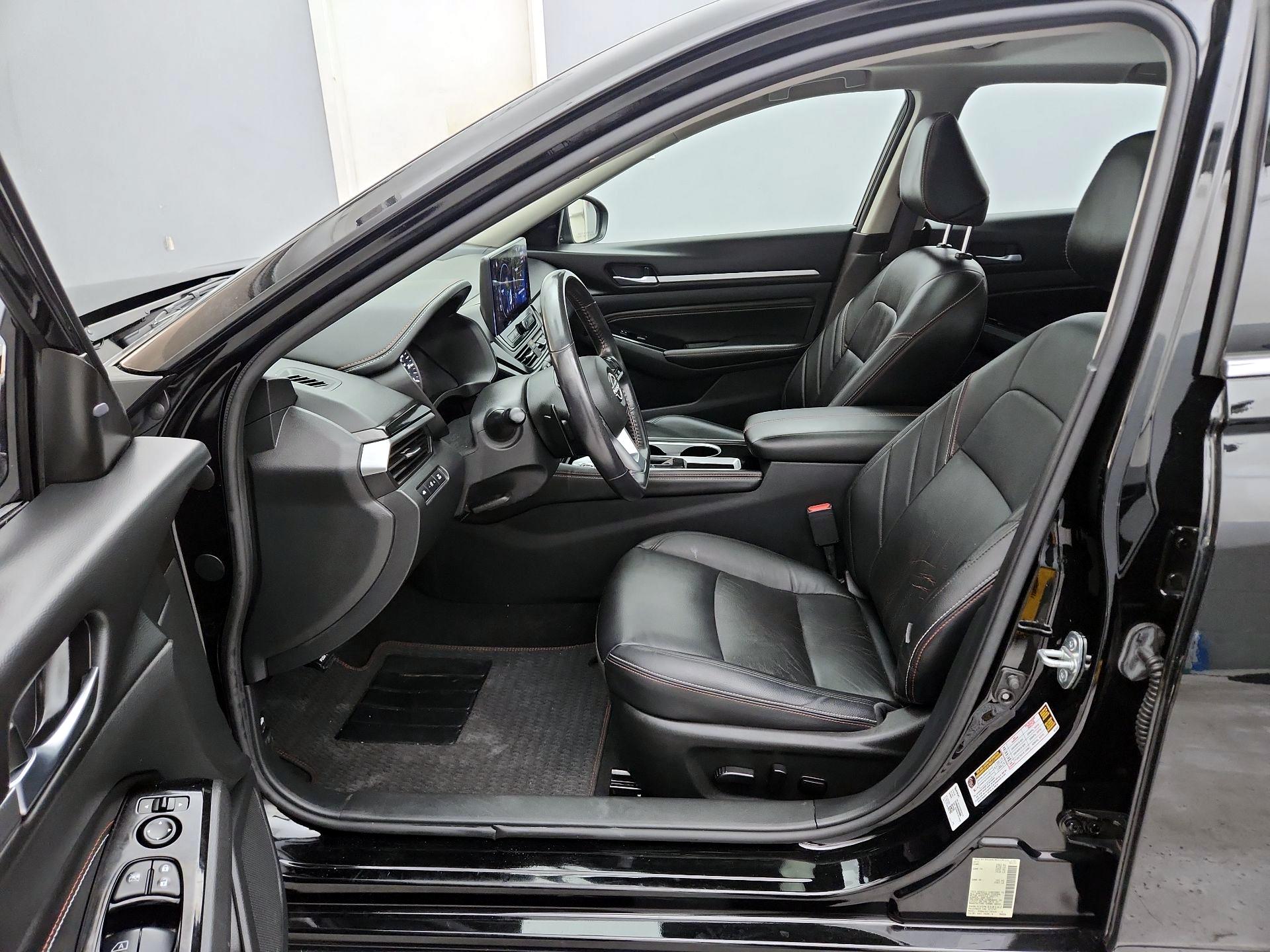 Thumbnail: 2023 Nissan Altima - 11