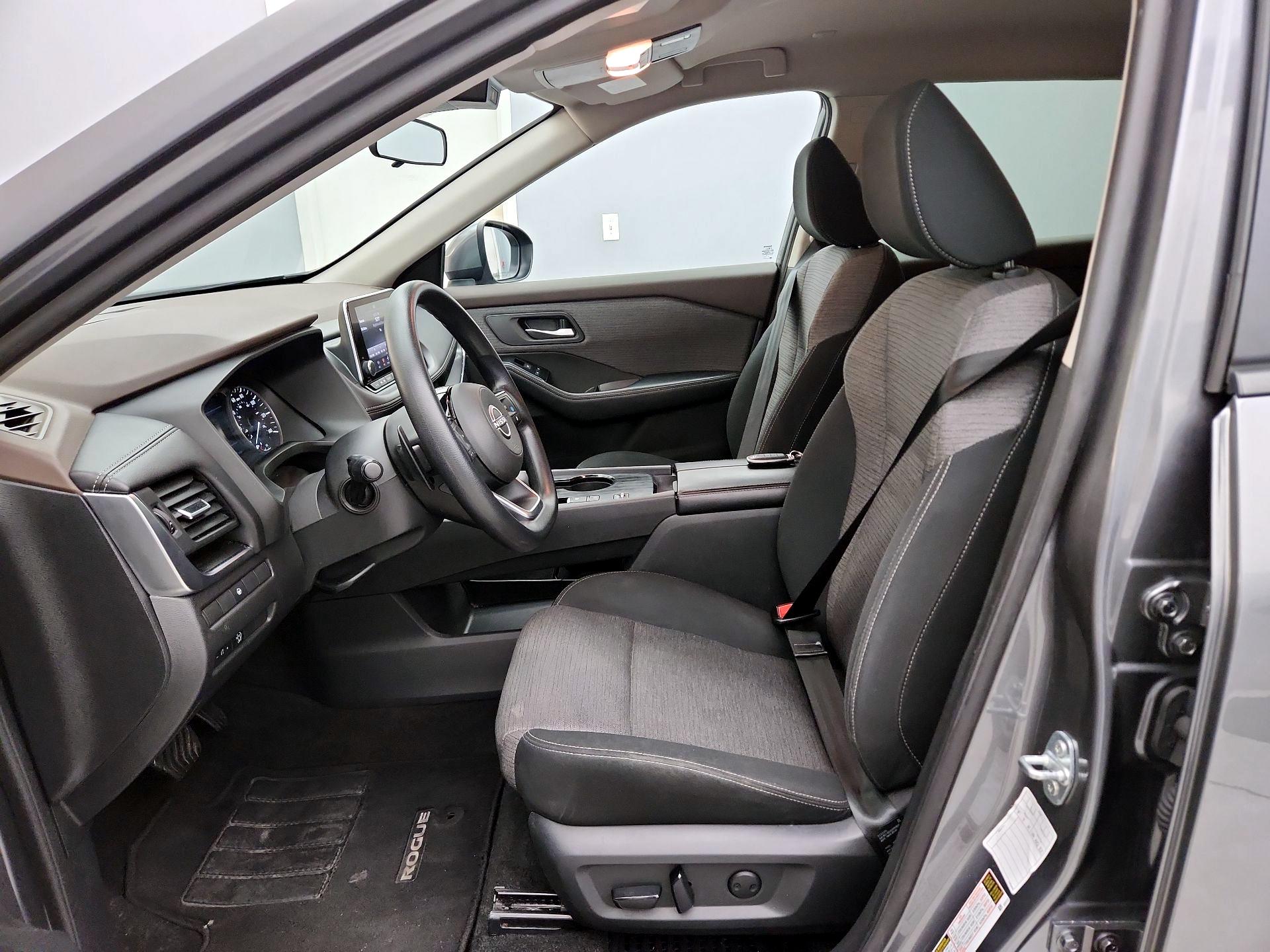 Thumbnail: 2023 Nissan Rogue - 11