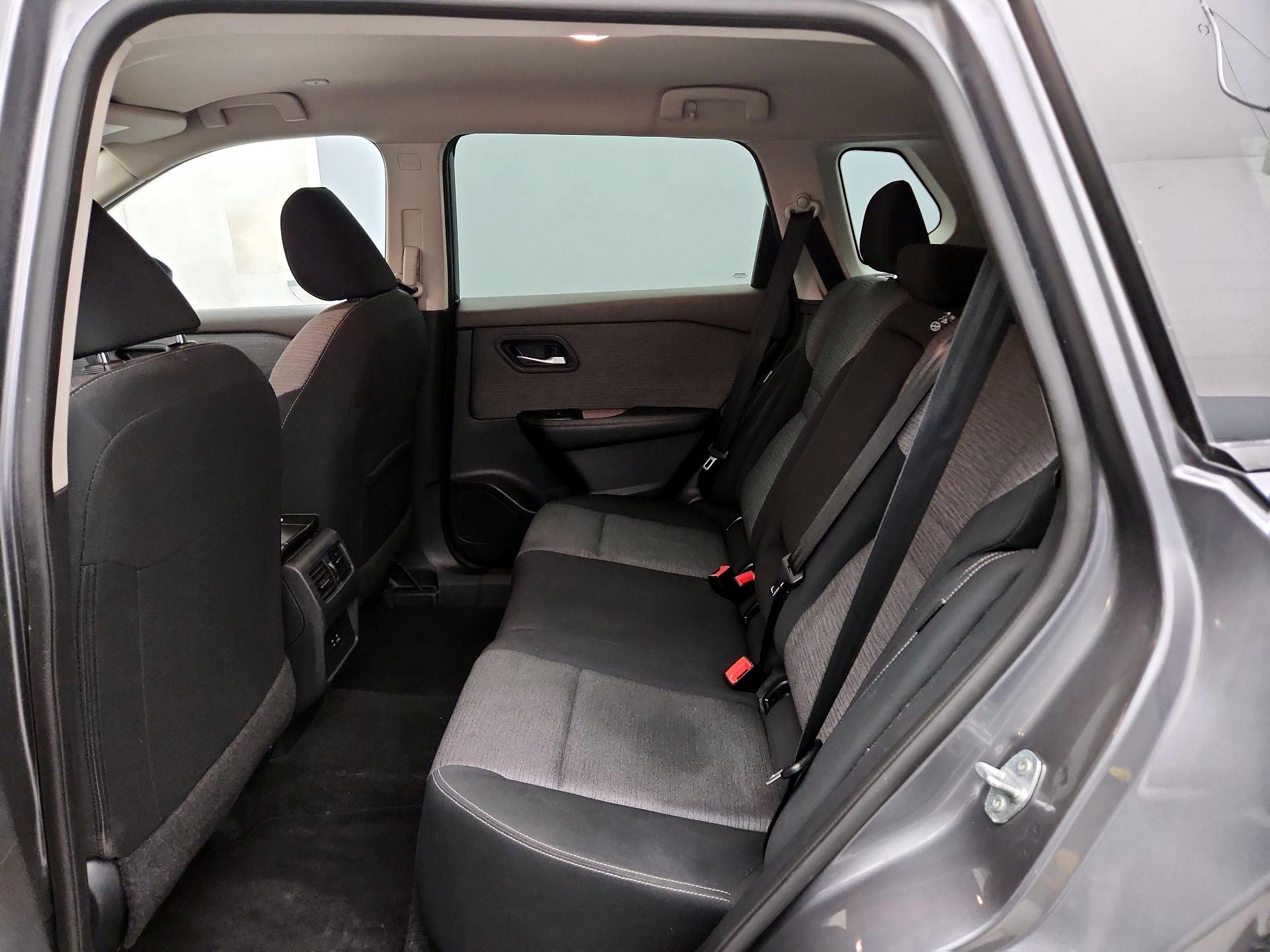 Thumbnail: 2023 Nissan Rogue - 19