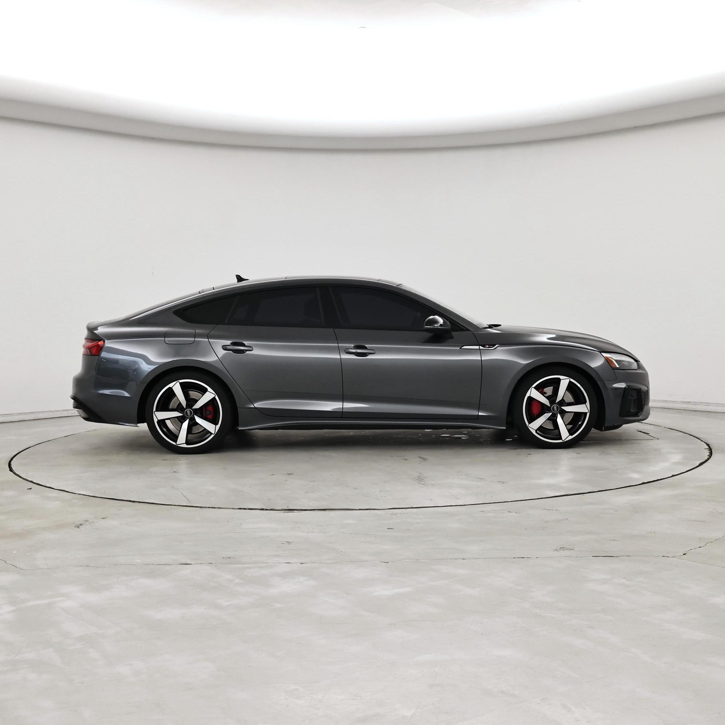 Thumbnail: 2022 Audi A5 - 7