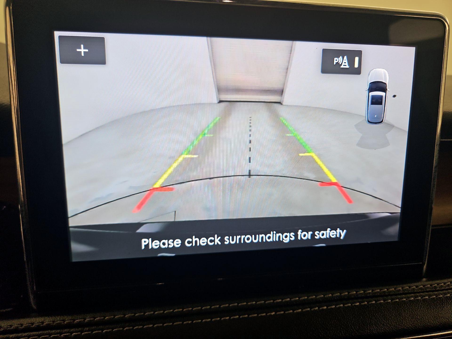 Thumbnail: 2020 Lincoln Corsair - 15