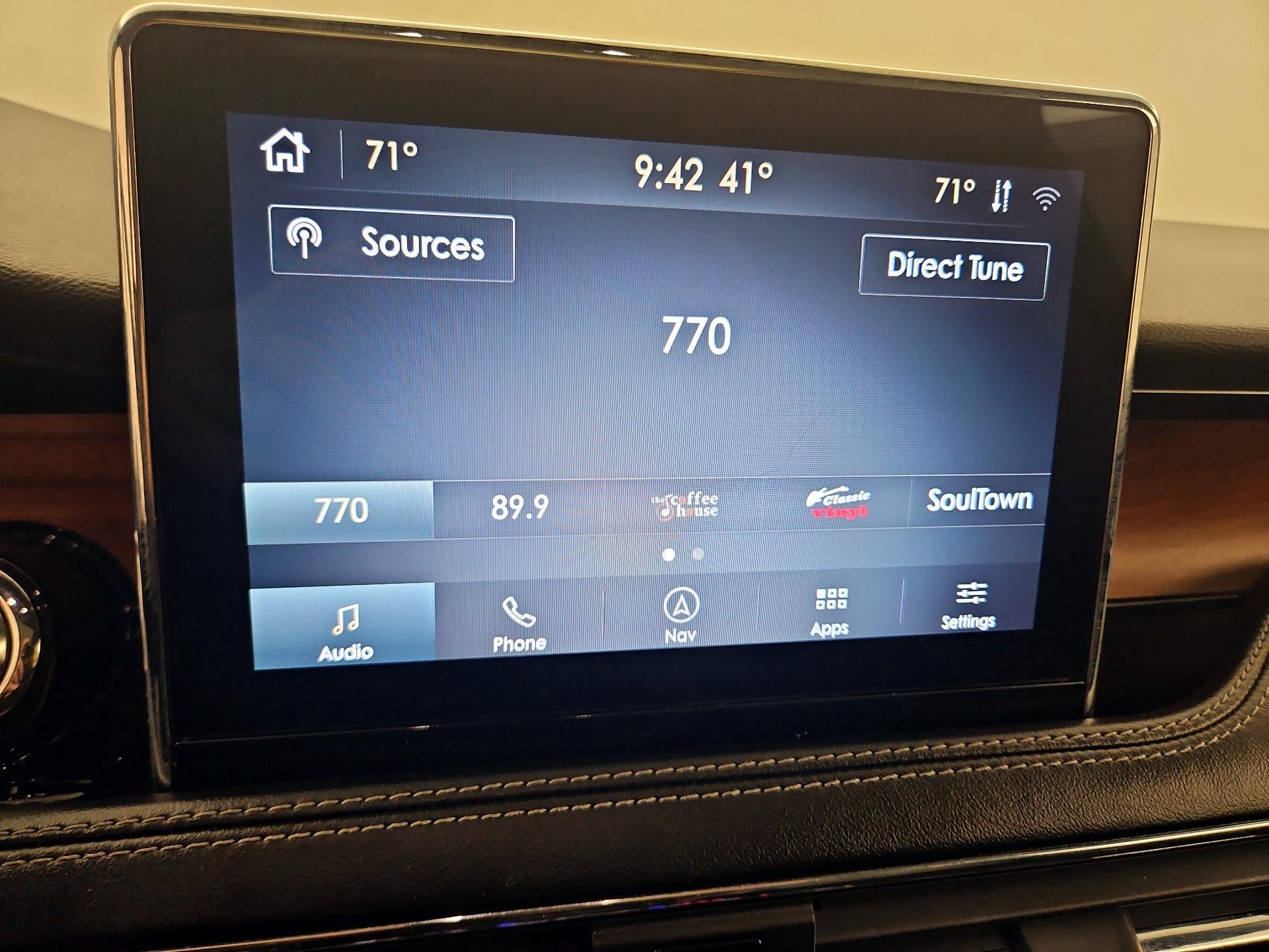 Thumbnail: 2020 Lincoln Corsair - 16