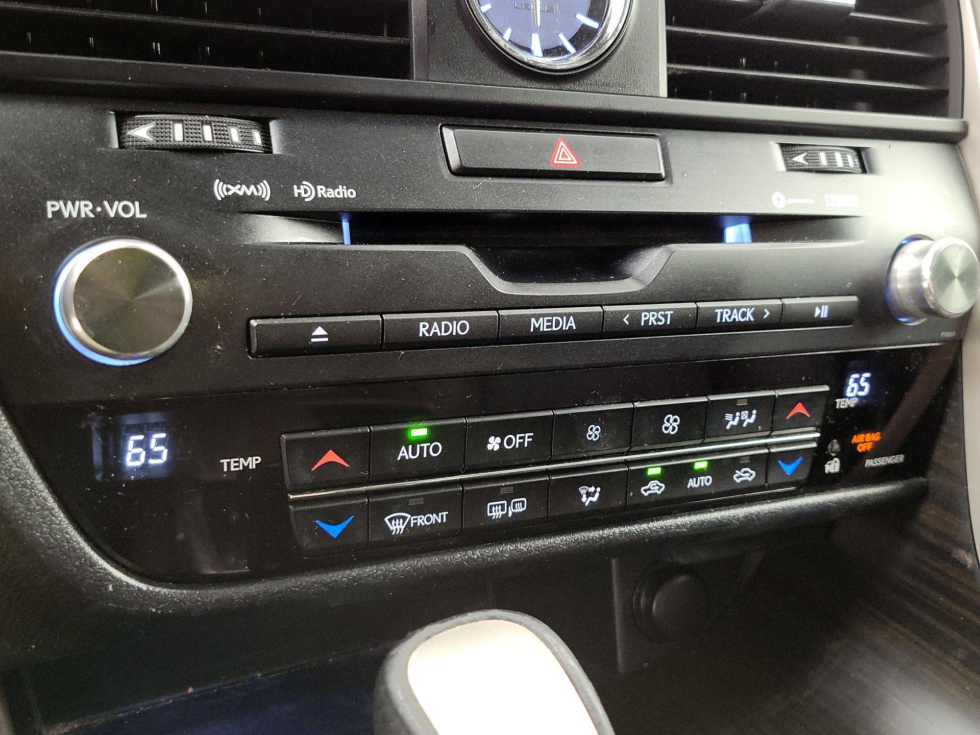 Thumbnail: 2016 Lexus RX - 17