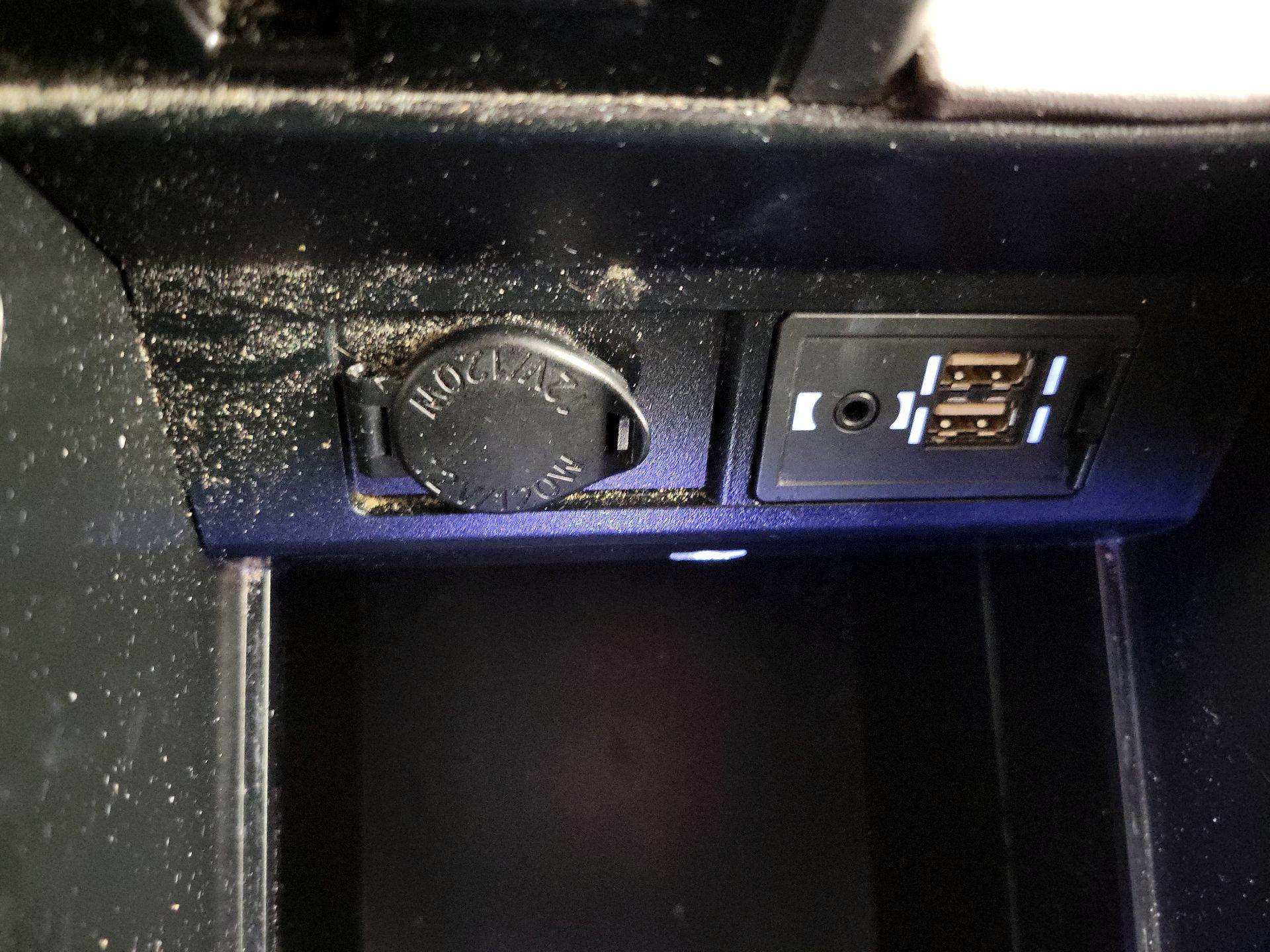 Thumbnail: 2016 Lexus RX - 19