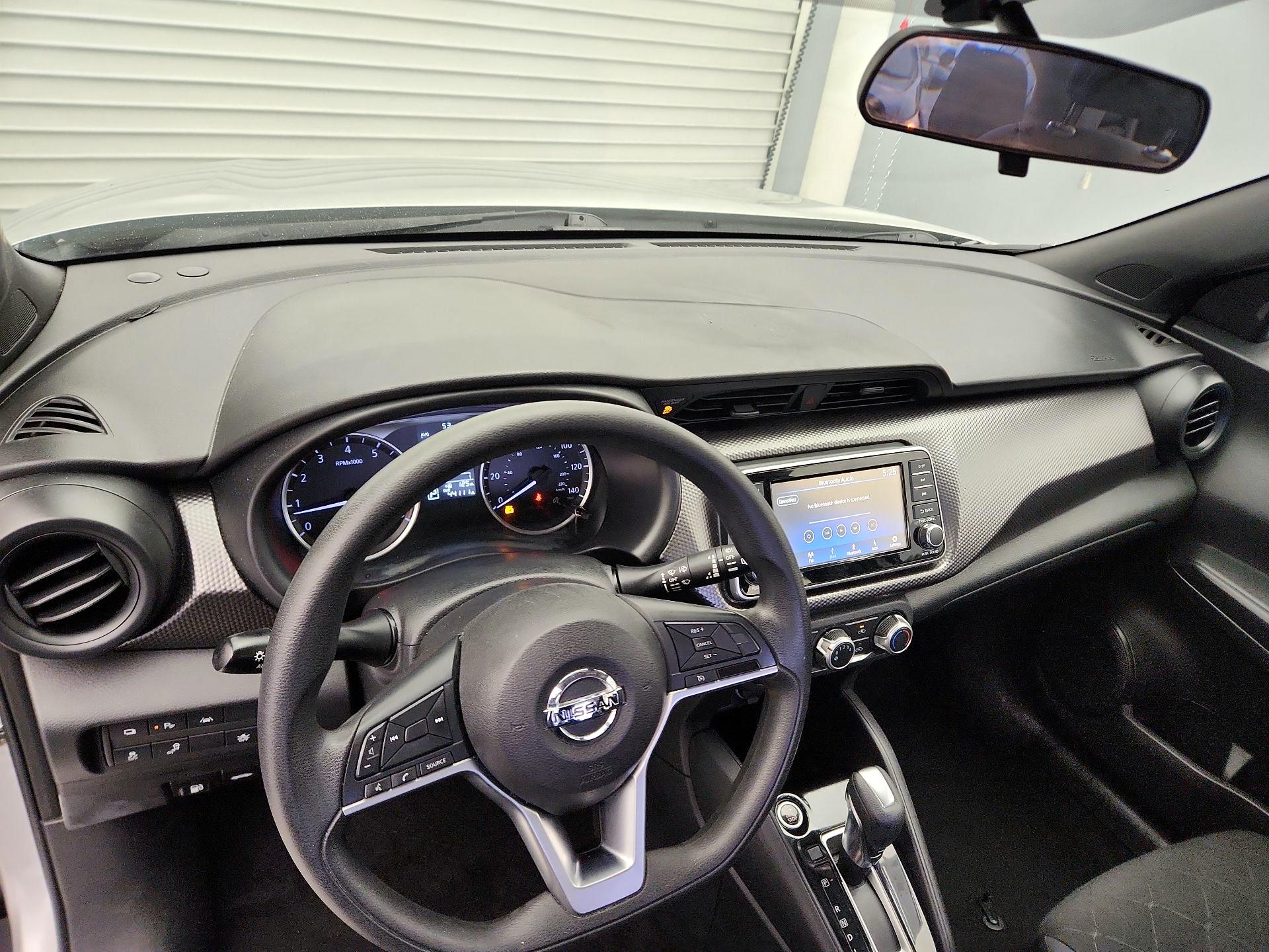 Thumbnail: 2020 Nissan Kicks - 9