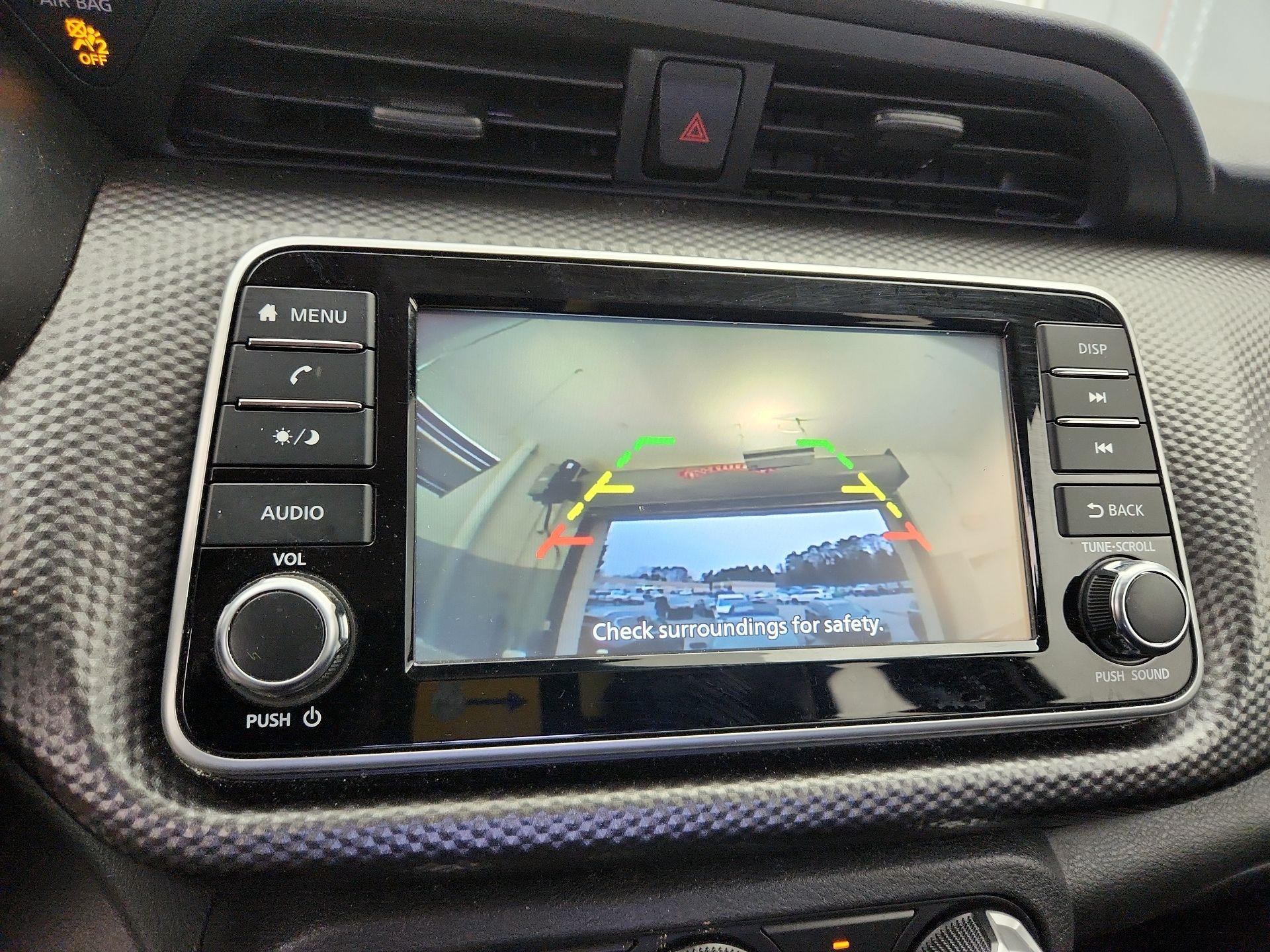 Thumbnail: 2020 Nissan Kicks - 14