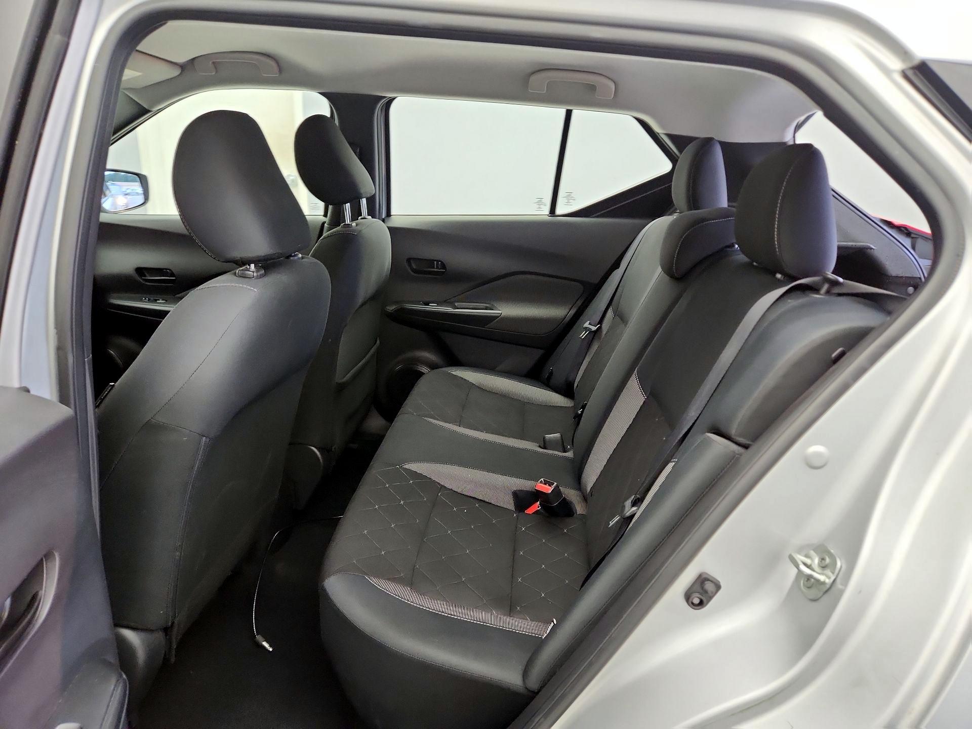 Thumbnail: 2020 Nissan Kicks - 19