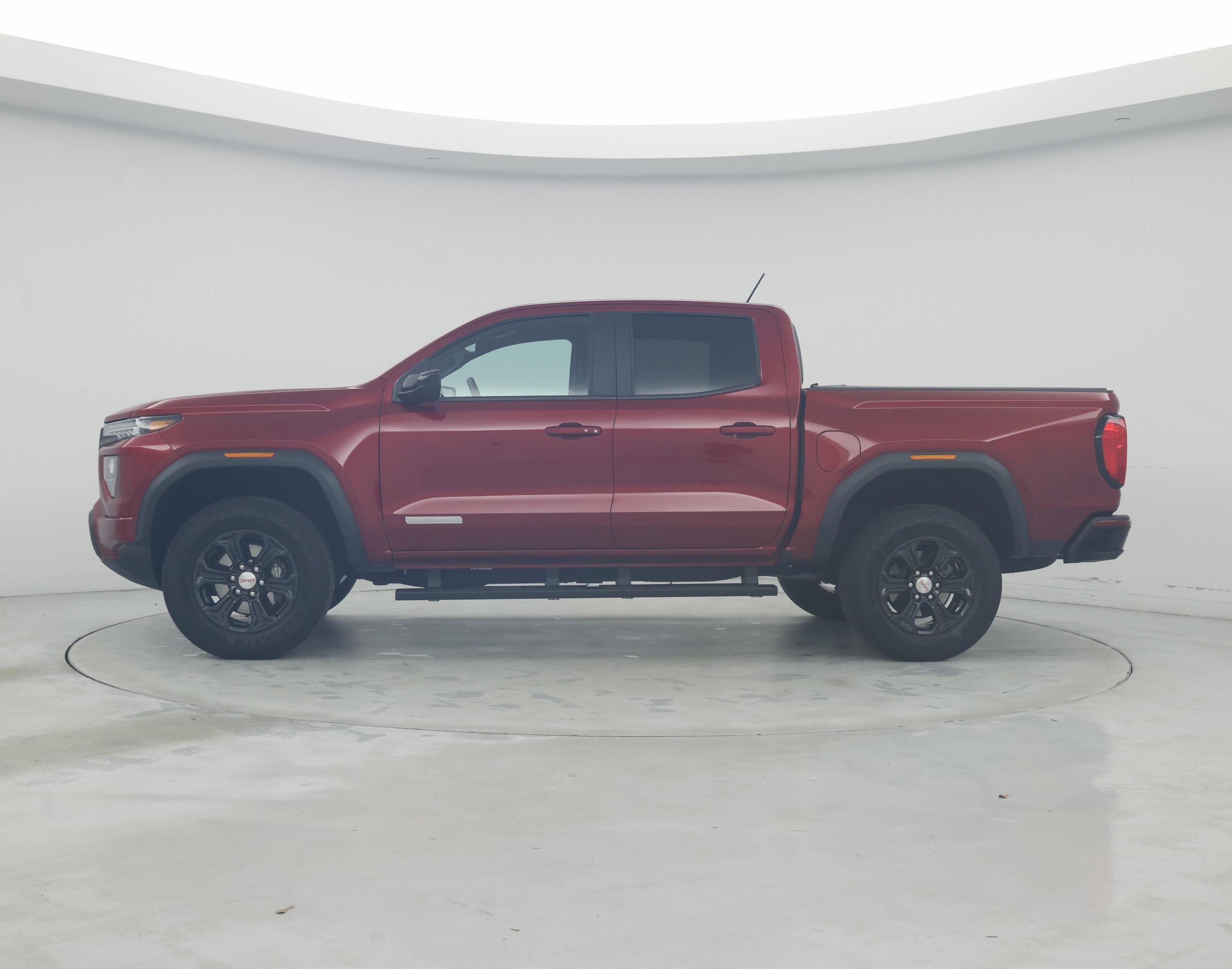 Thumbnail: 2024 GMC Canyon - 3