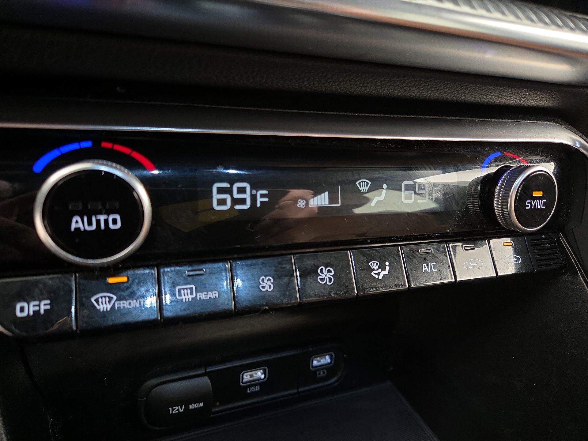 Thumbnail: 2023 Kia K5 - 17