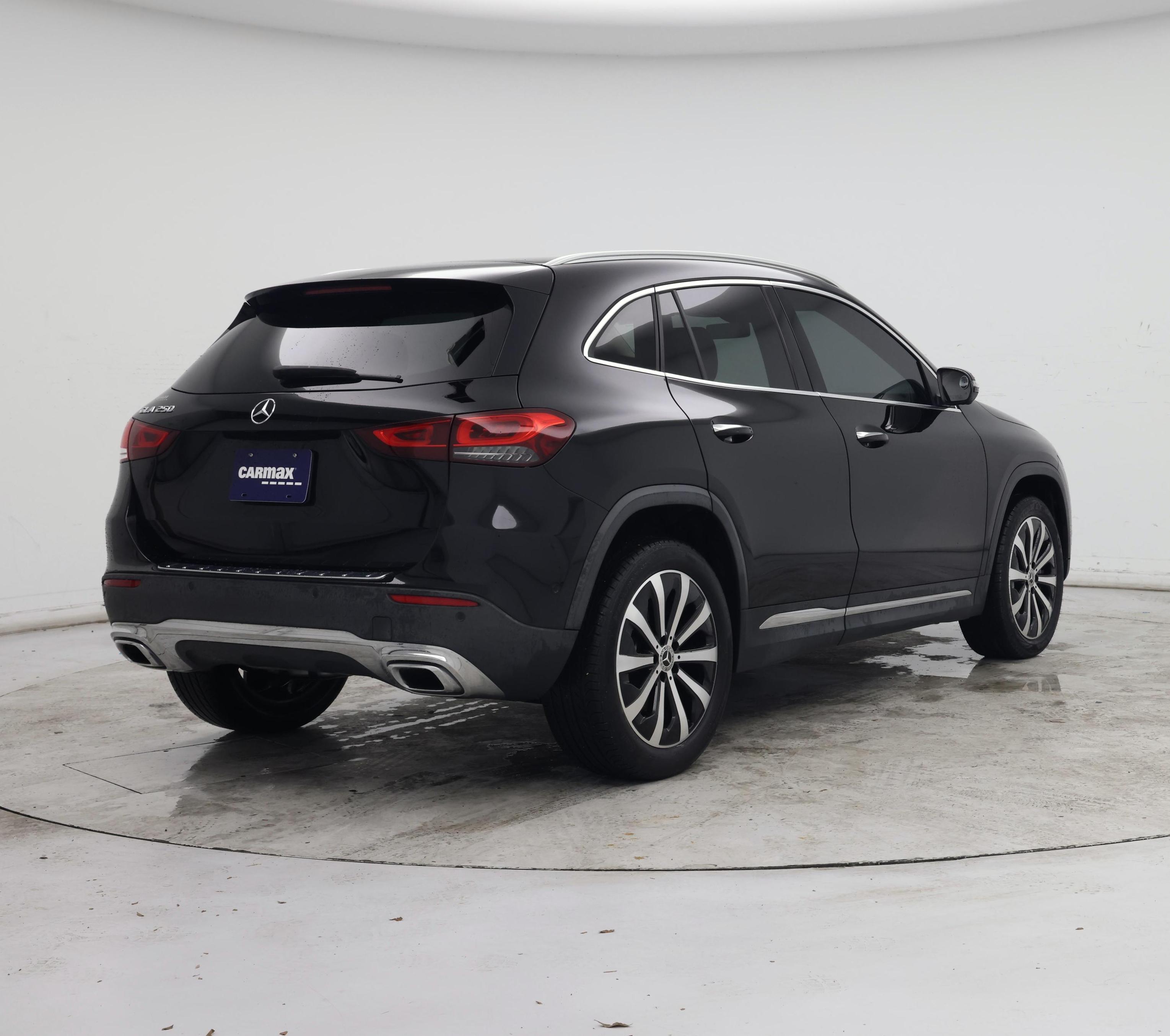 Thumbnail: 2023 Mercedes-Benz GLA - 8