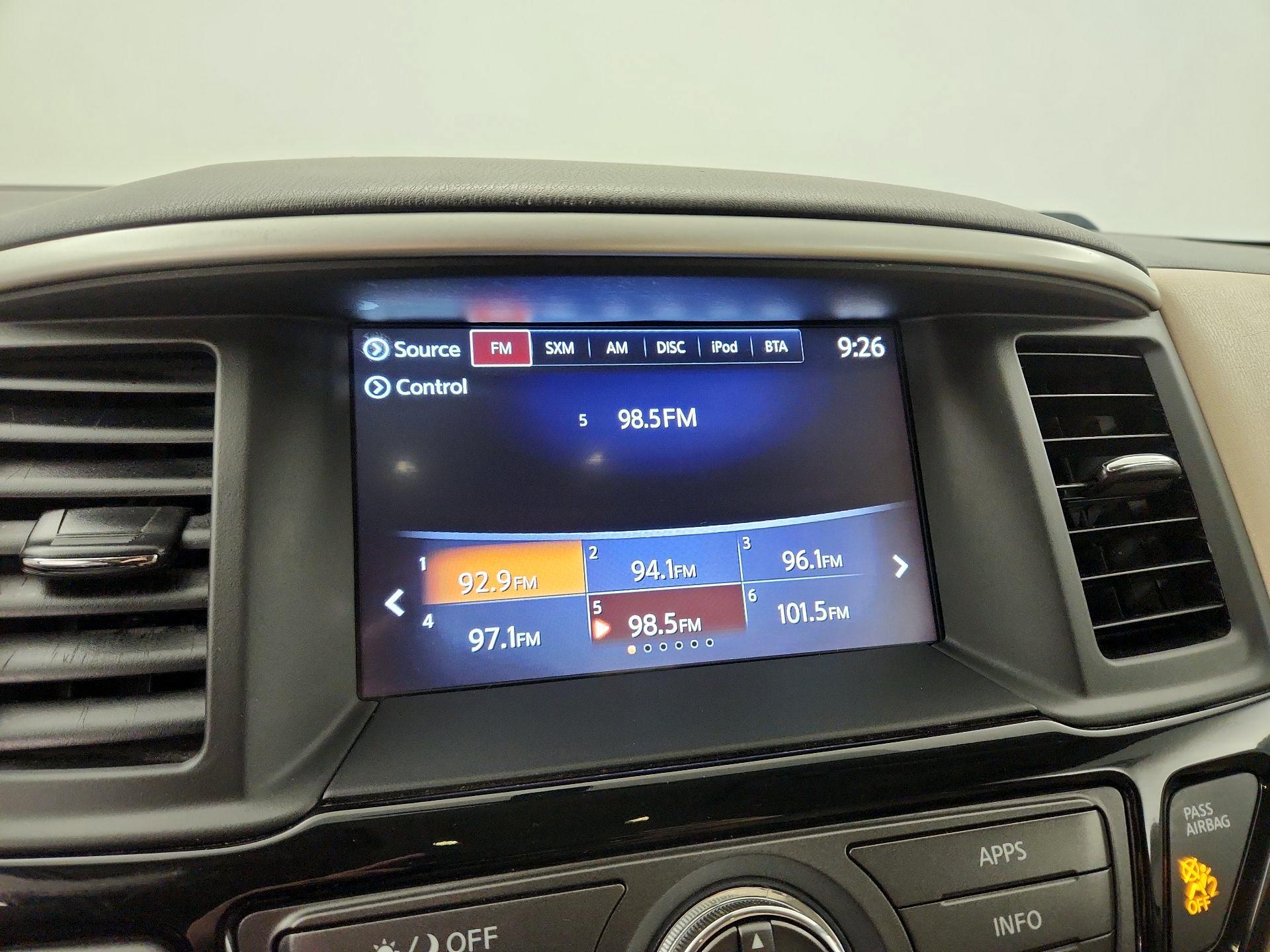 Thumbnail: 2017 Nissan Pathfinder - 15