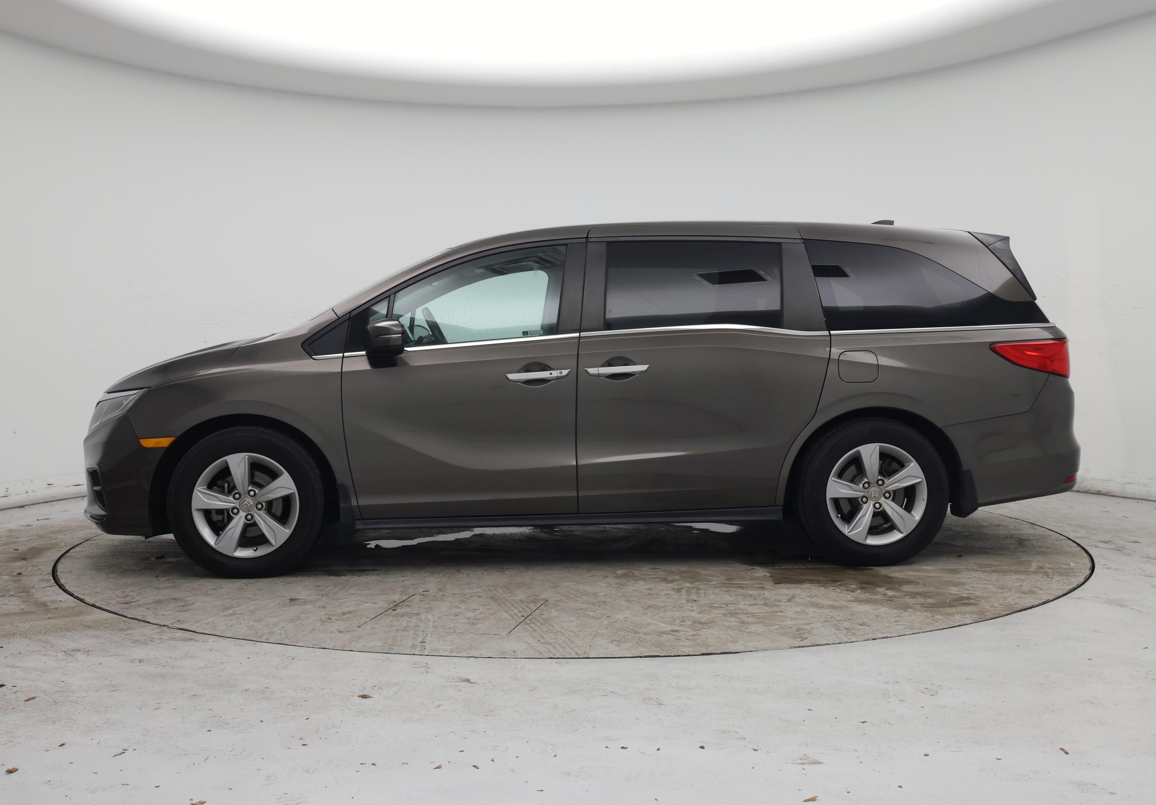 Thumbnail: 2020 Honda Odyssey - 3