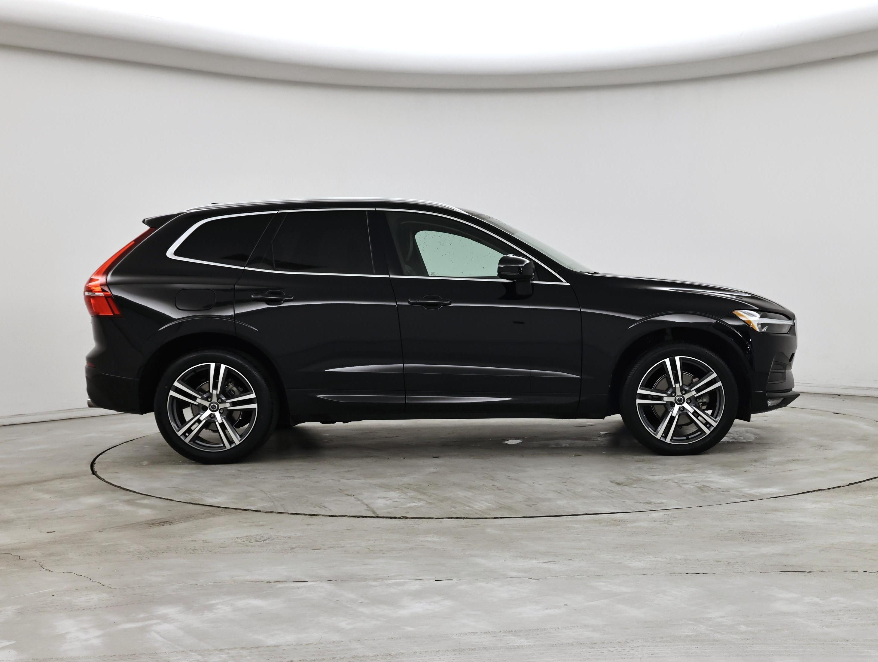 Thumbnail: 2021 Volvo XC60 - 7