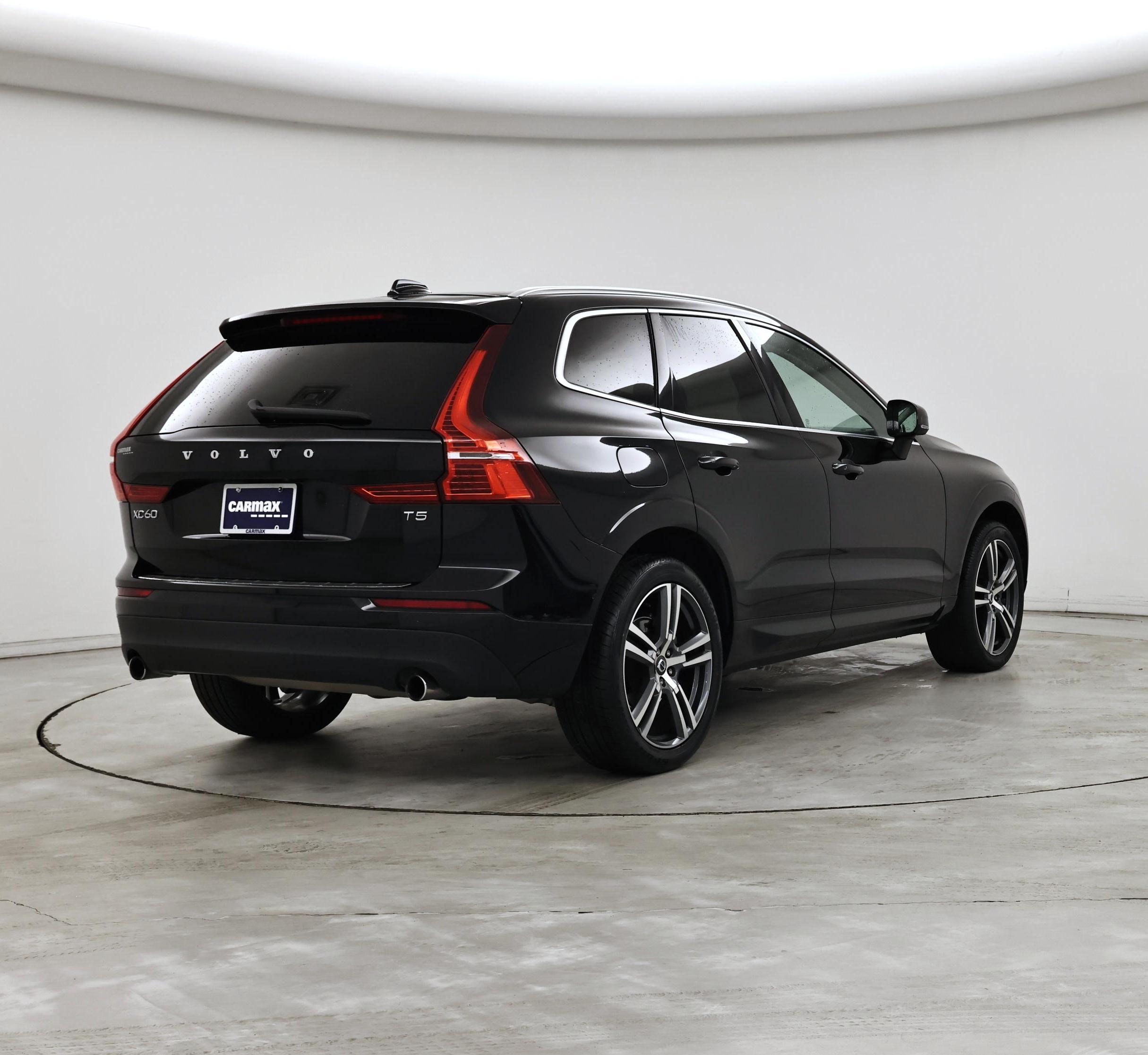 Thumbnail: 2021 Volvo XC60 - 8
