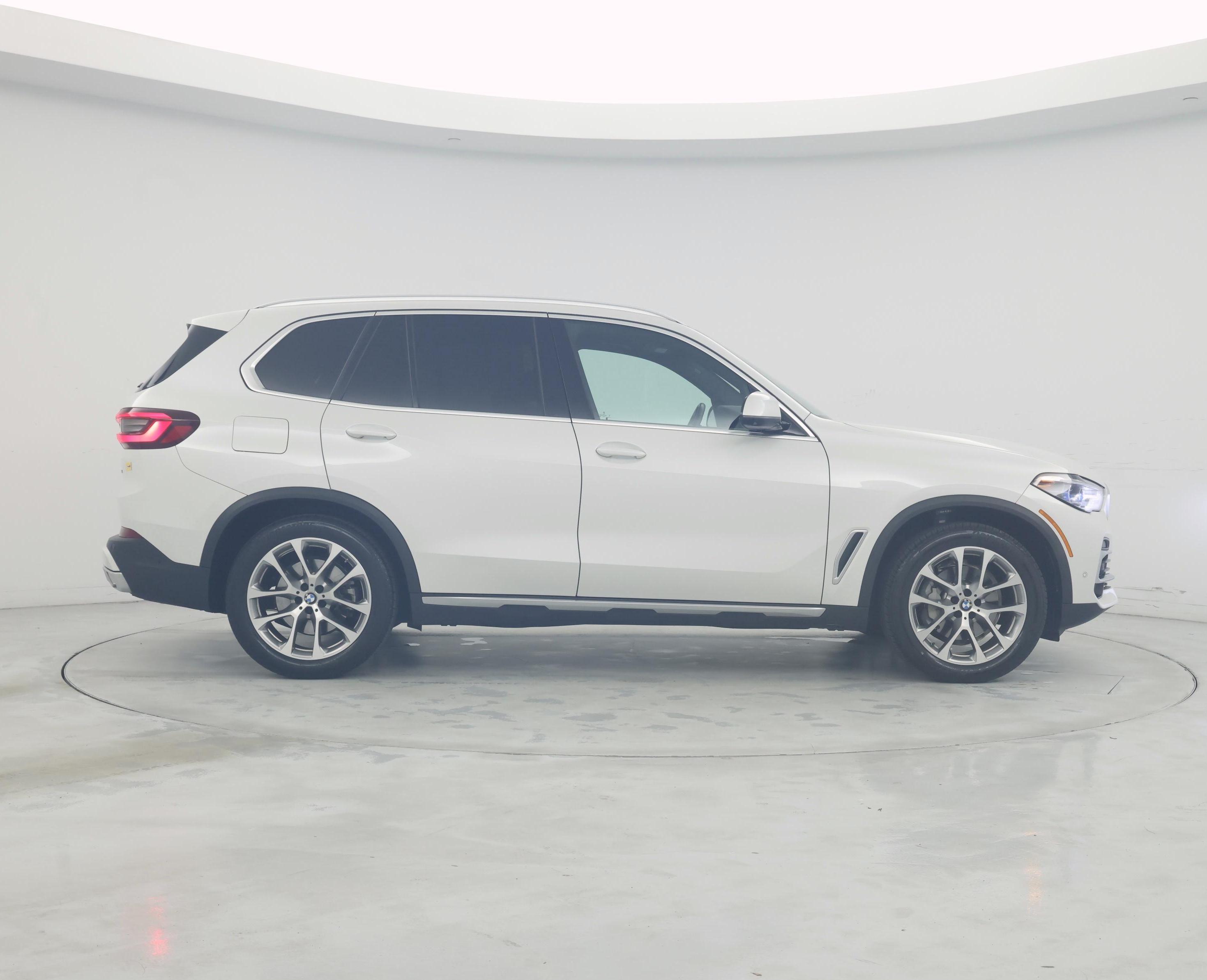 Thumbnail: 2023 BMW X5 - 7