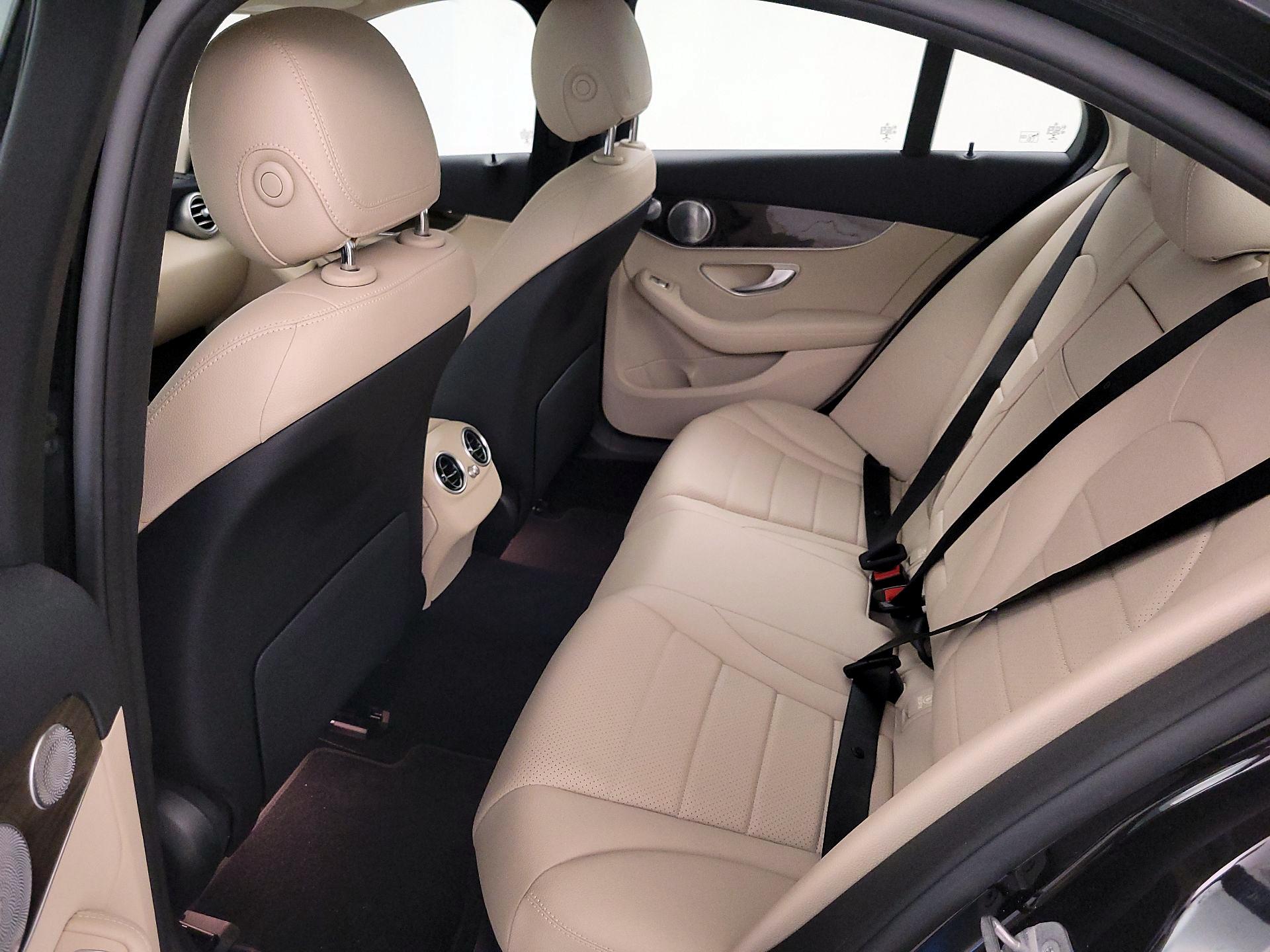 Thumbnail: 2021 Mercedes-Benz C-Class - 20
