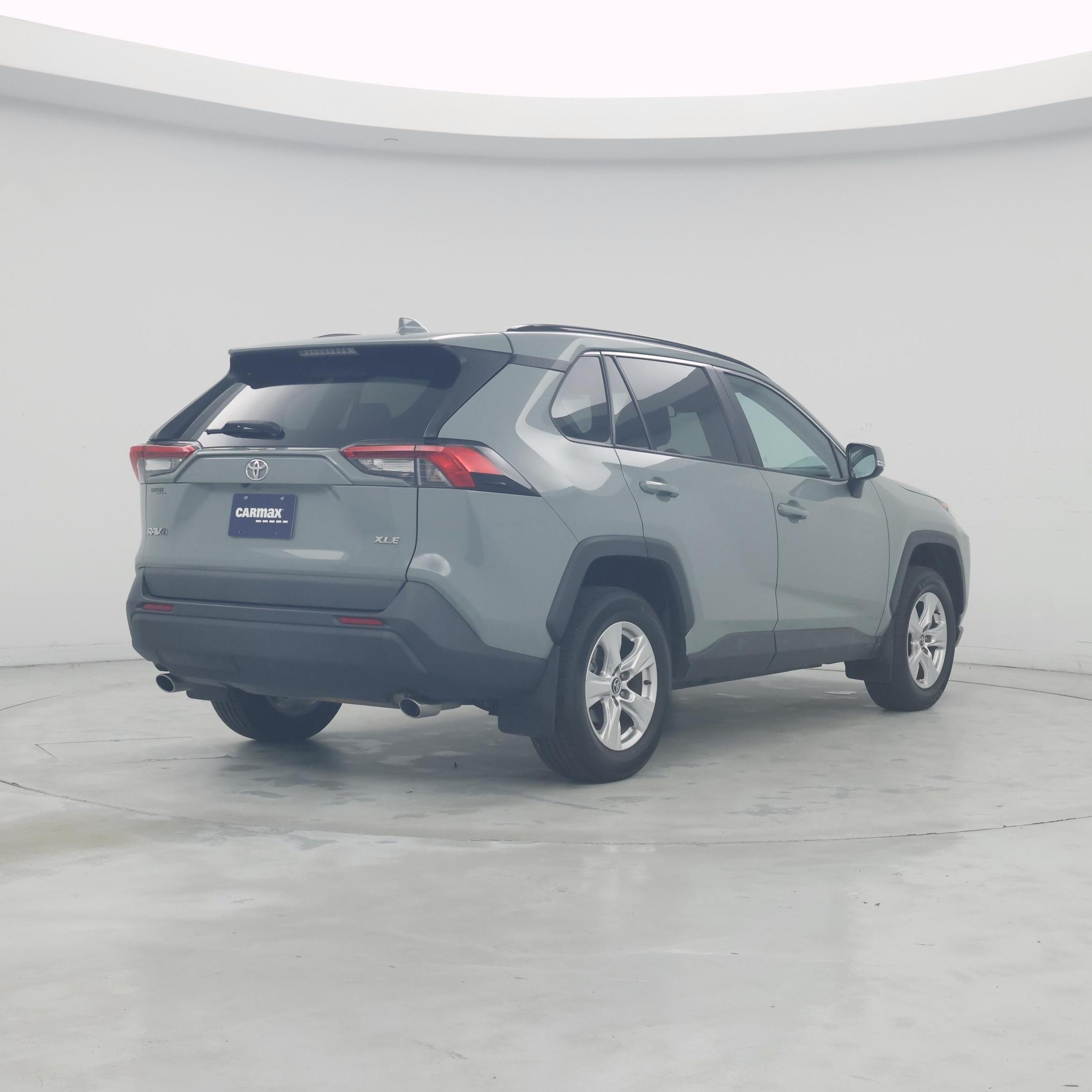 Thumbnail: 2020 Toyota RAV4 - 8