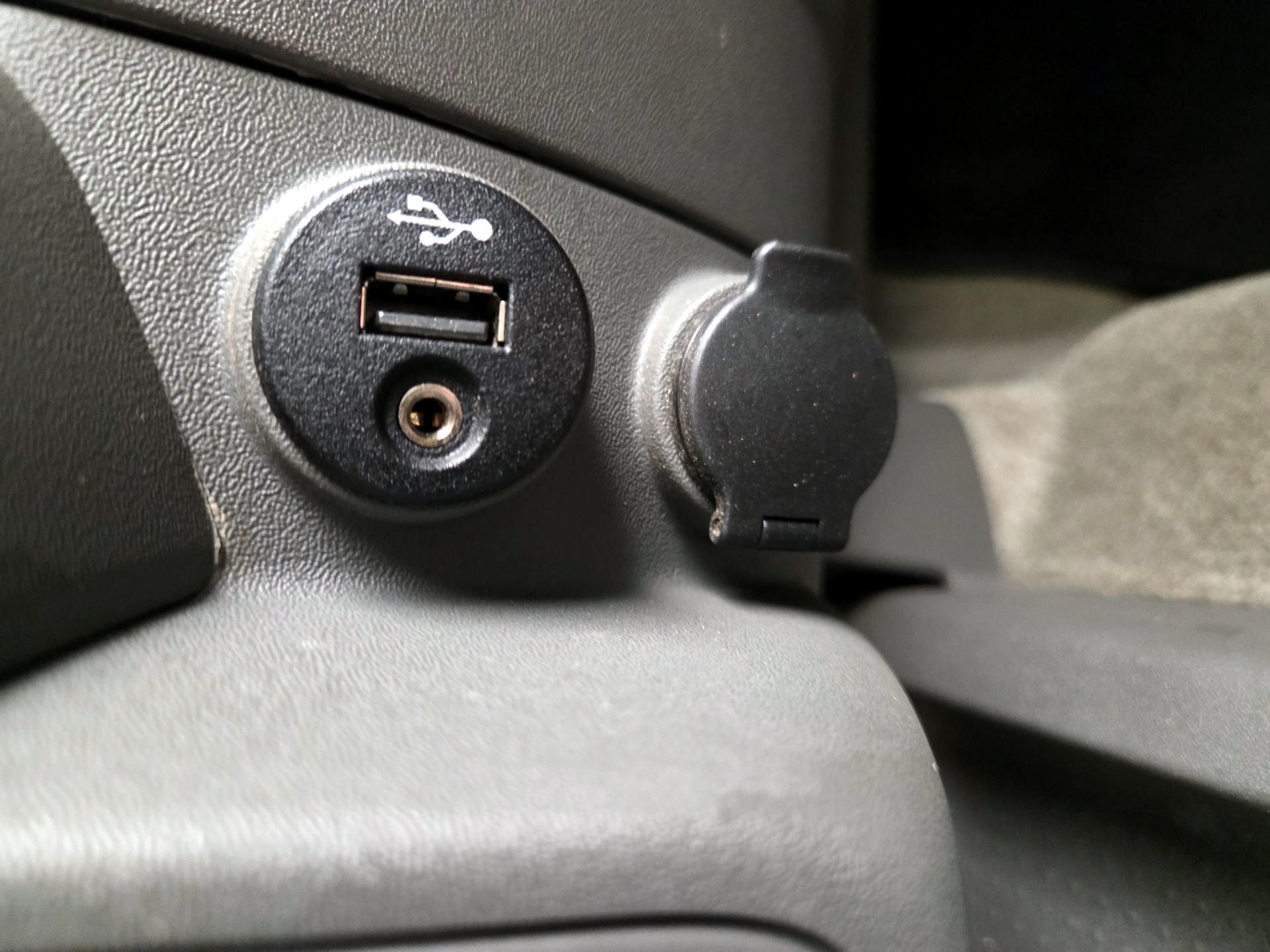 Thumbnail: 2017 Nissan Frontier - 17