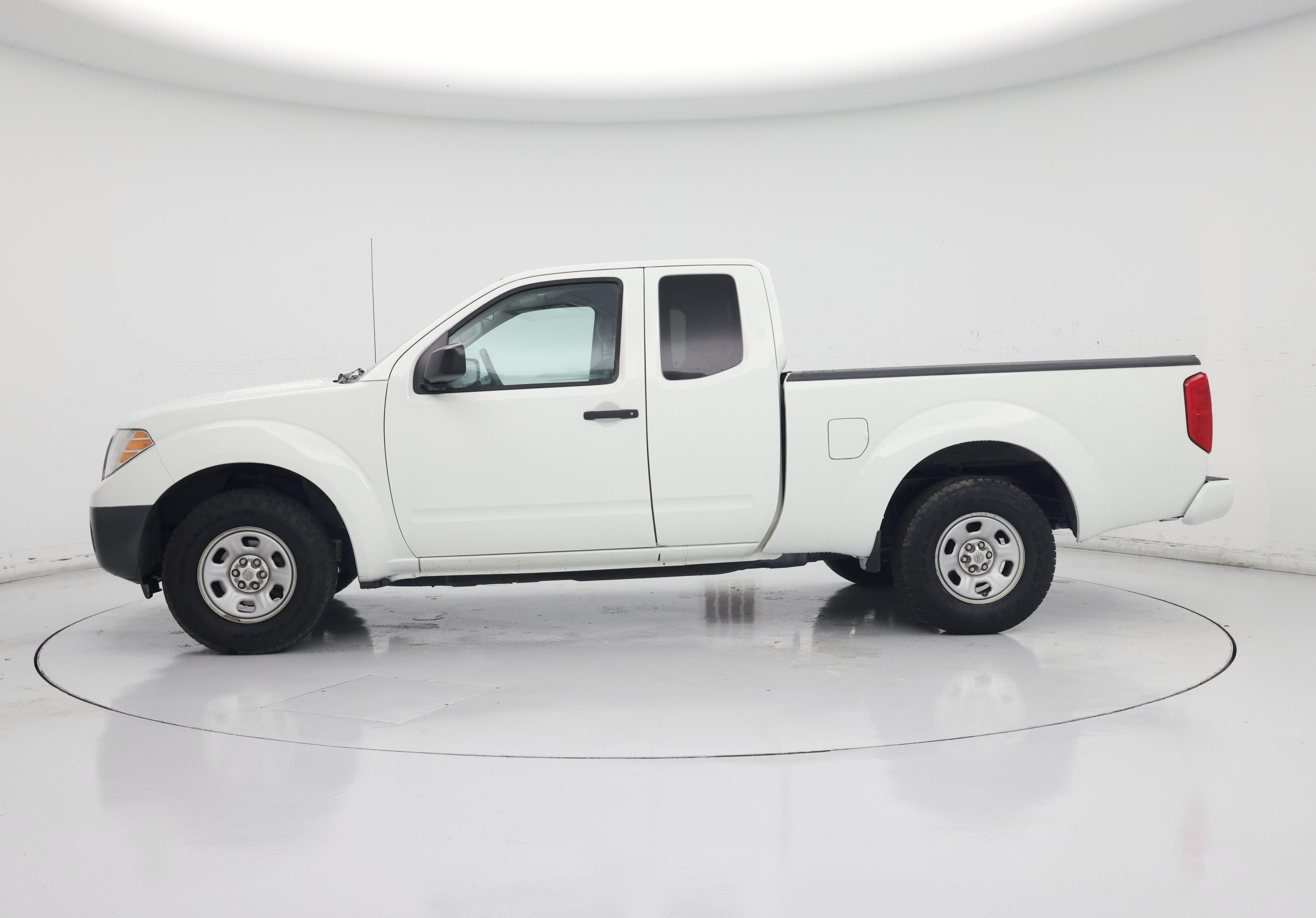 Thumbnail: 2017 Nissan Frontier - 3