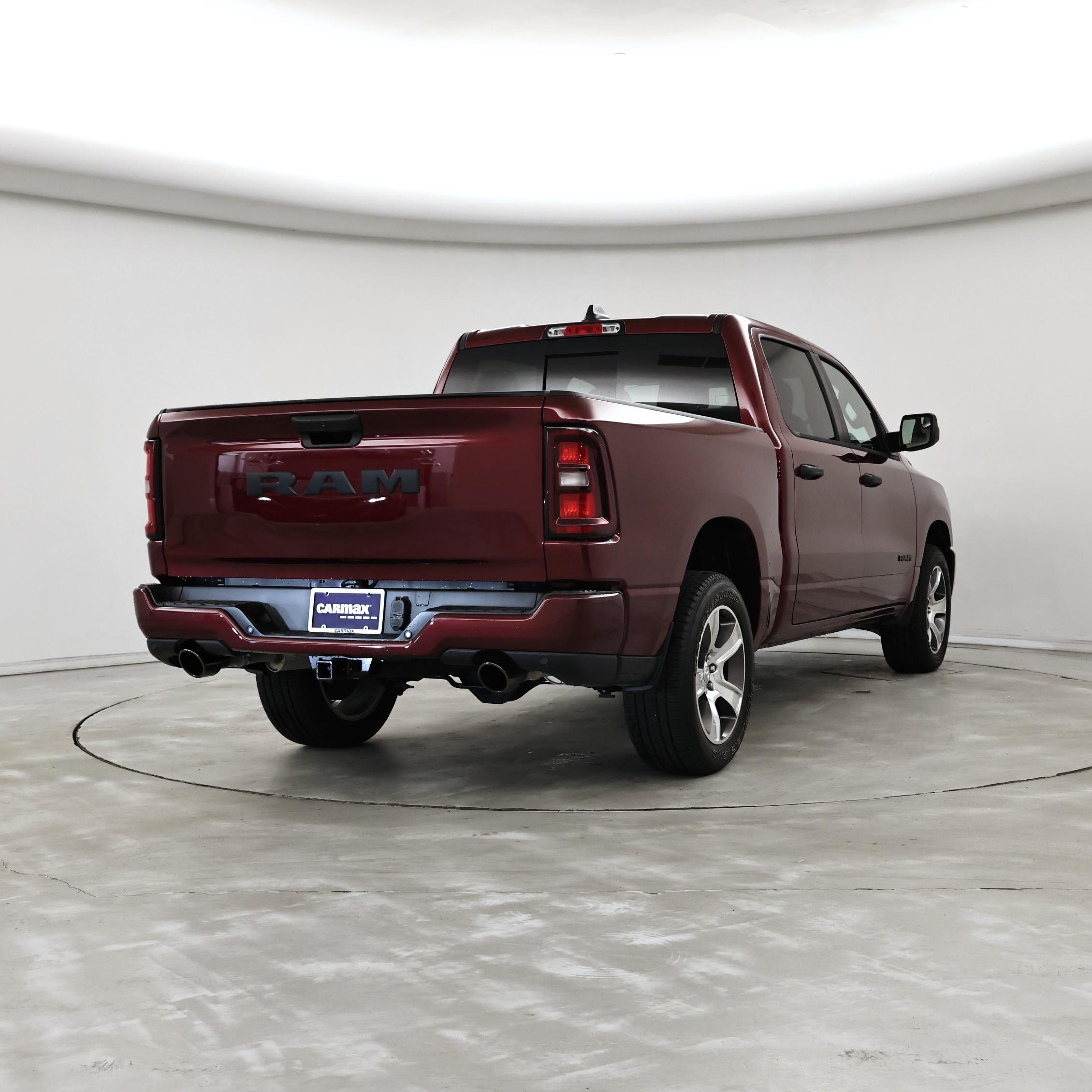 Thumbnail: 2025 RAM 1500 - 8