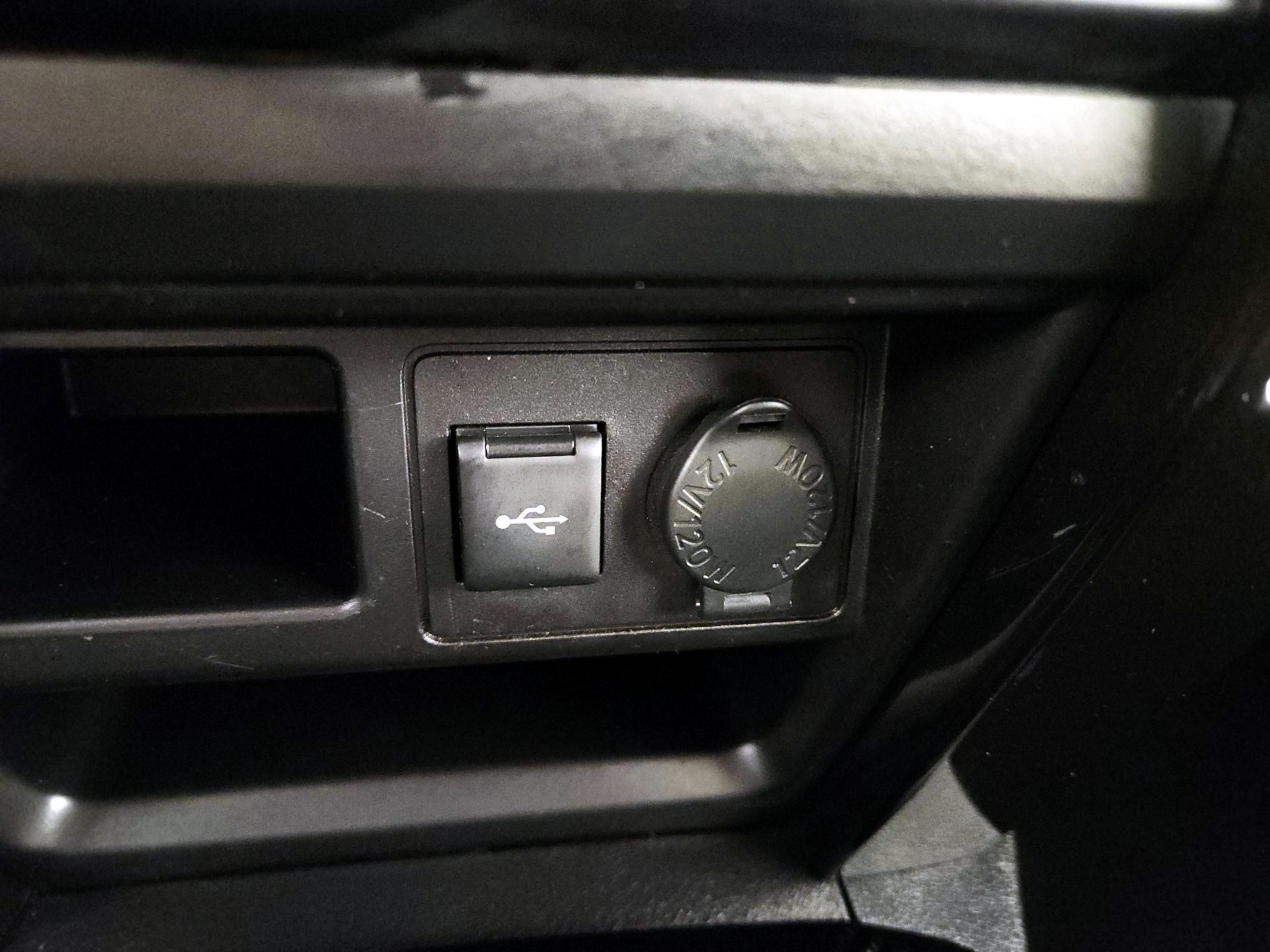 Thumbnail: 2022 Toyota 4Runner - 18