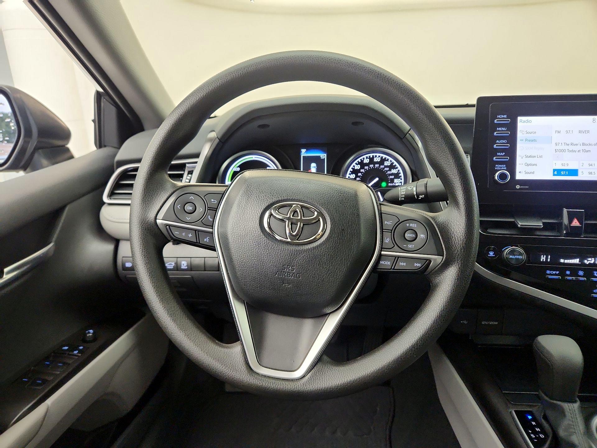 Thumbnail: 2023 Toyota Camry - 10