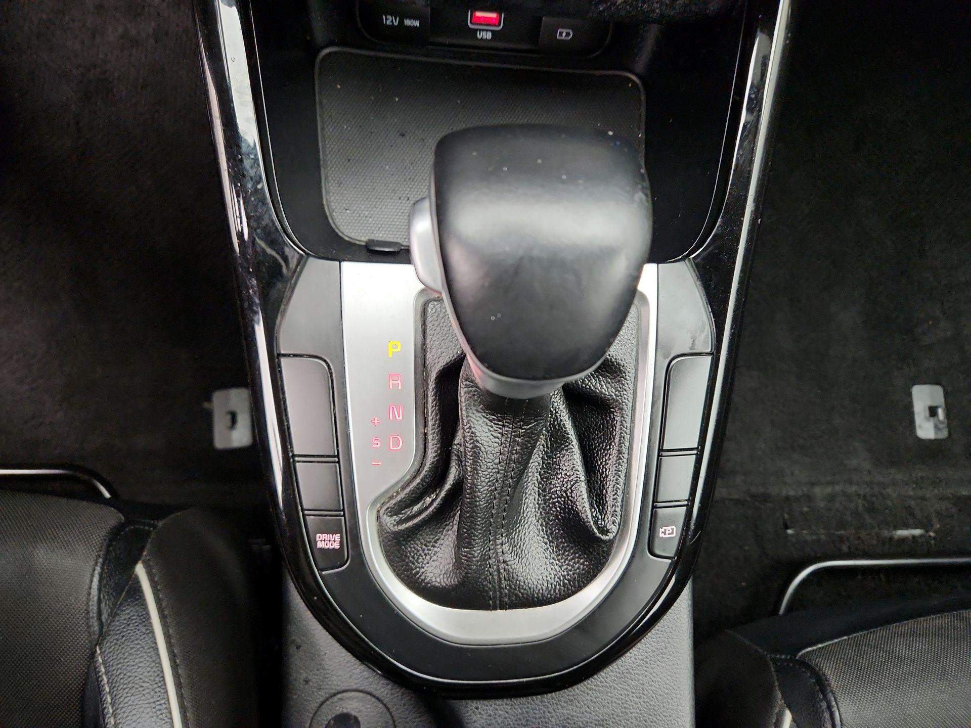 Thumbnail: 2022 Kia Forte - 18